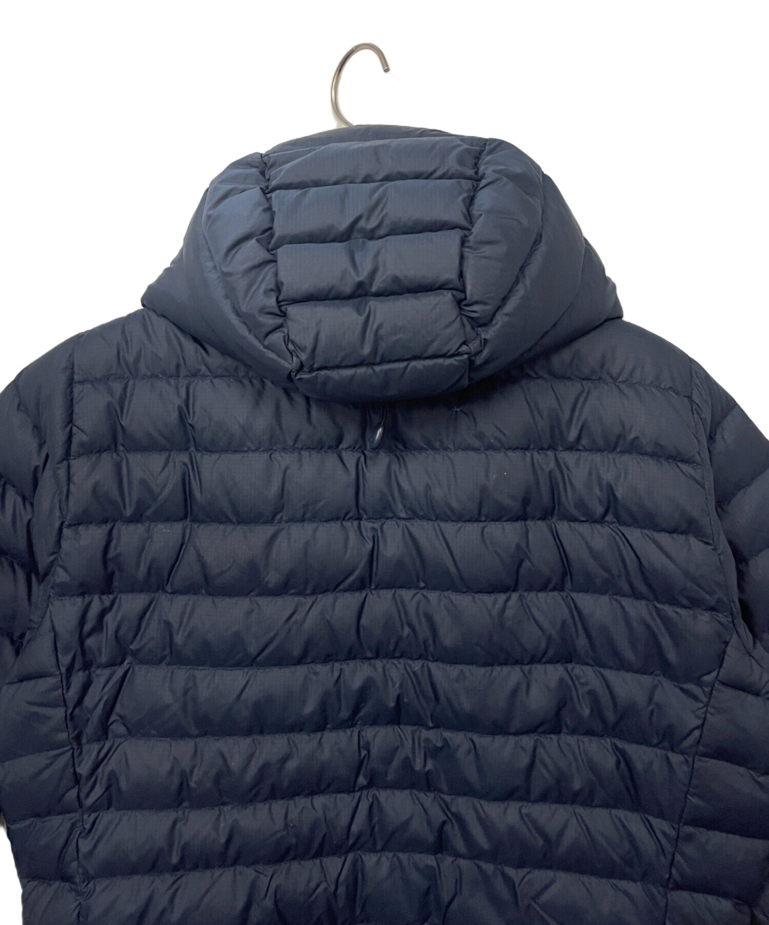 中古・古着通販】Patagonia (パタゴニア) ダウンジャケット ネイビー