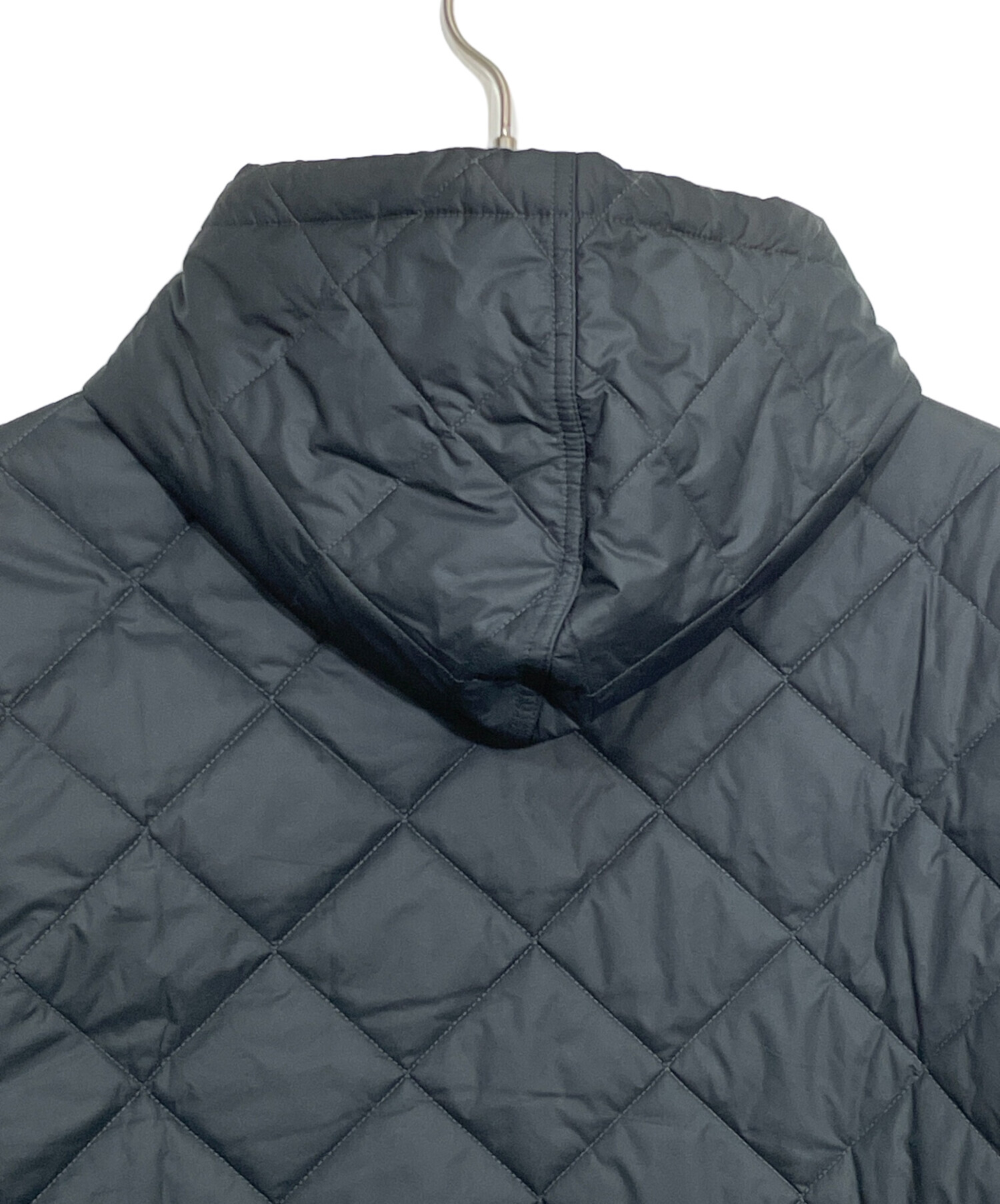 中古・古着通販】Patagonia (パタゴニア) フード付ダウンジャケット
