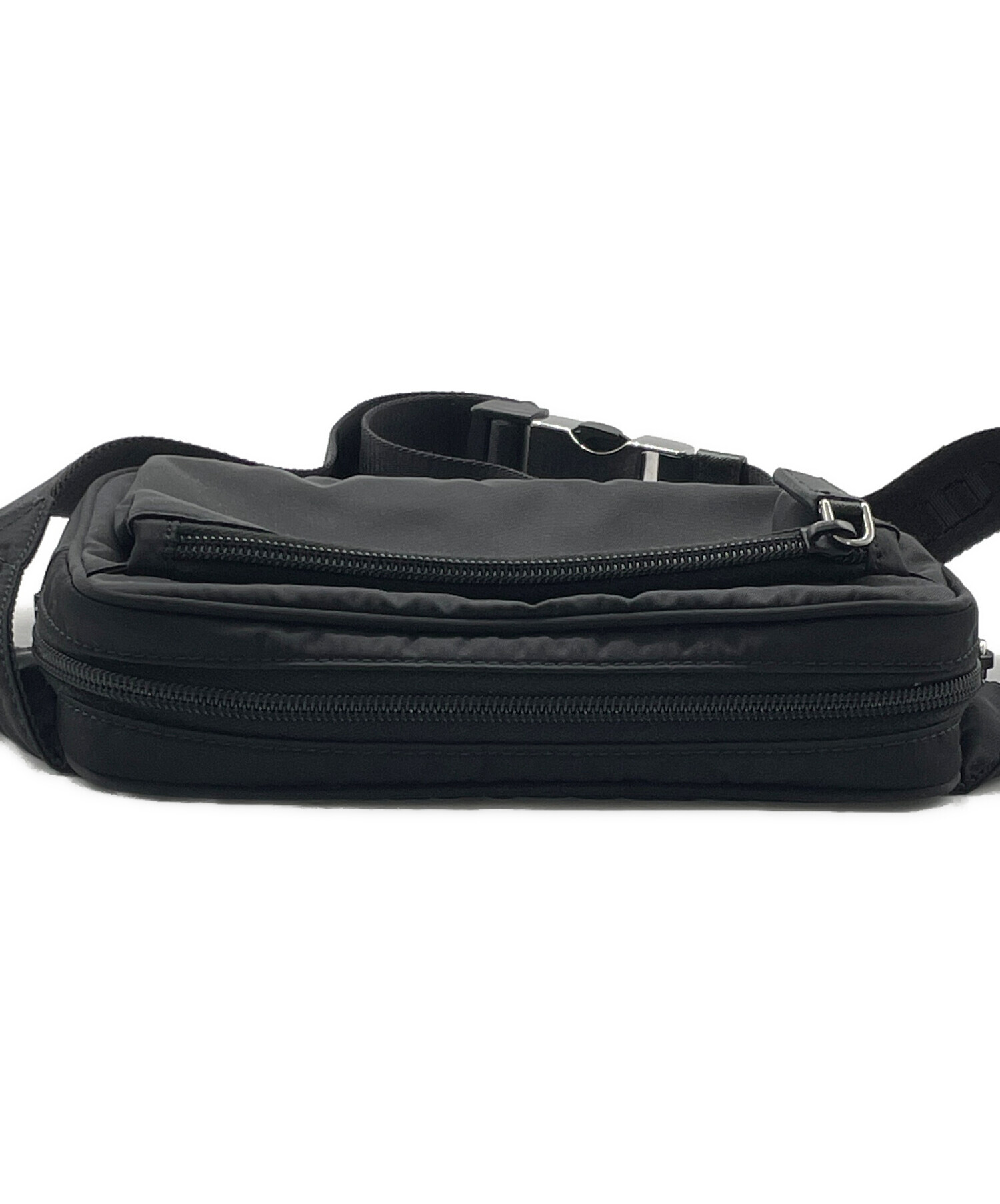 PRADA★5/16まで限定出品！ウエストポーチ　ブラック　白タグ　布製保存袋 中古・古着通販】PRADA (プラダ) ウエストバッグ｜ブランド・古着通販
