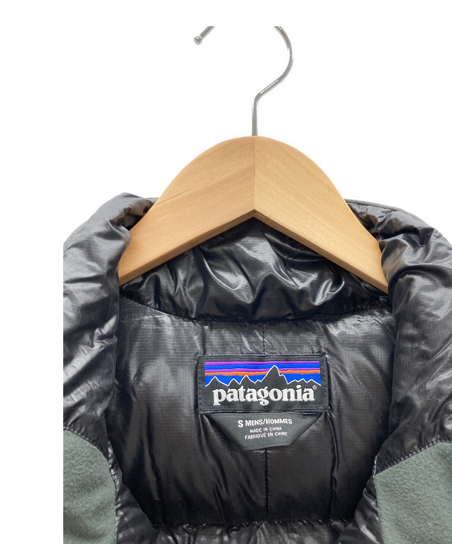 中古・古着通販】Patagonia (パタゴニア) ダウンジャケット ブラック 