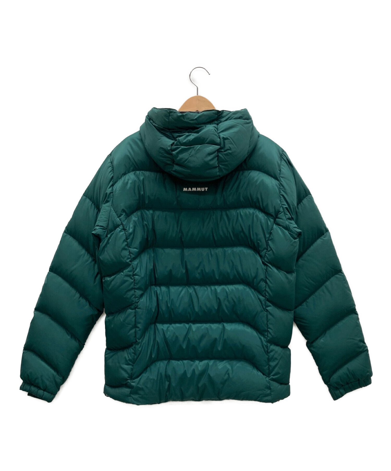 MAMMUT グリーンダウンジャケット MLサイズ 中古・古着通販】MAMMUT (マムート) ダウンジャケット グリーン サイズ