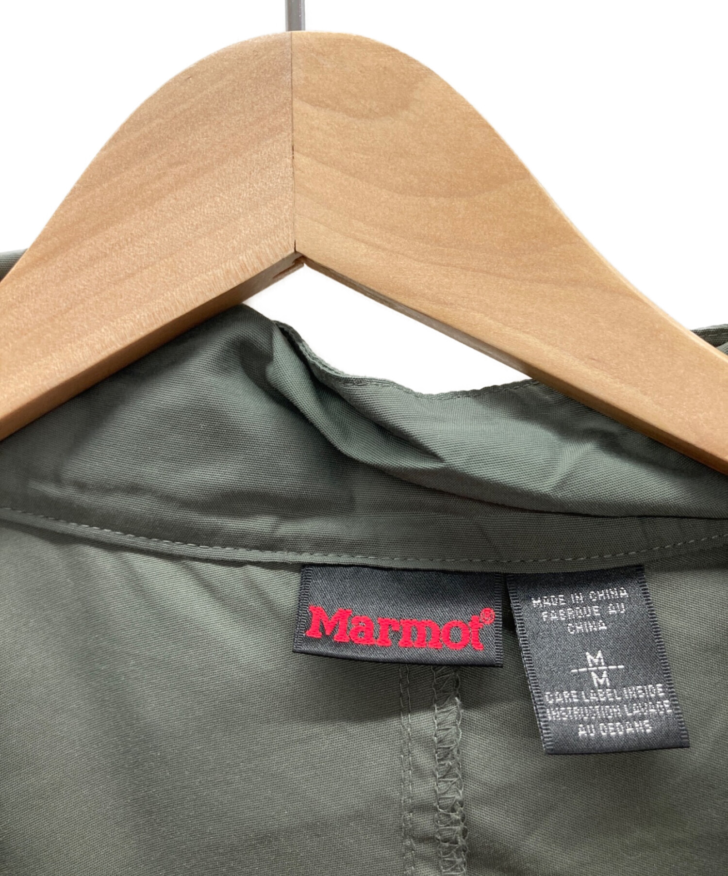 中古・古着通販】MARMOT (マーモット) マウンテンパーカー カーキ