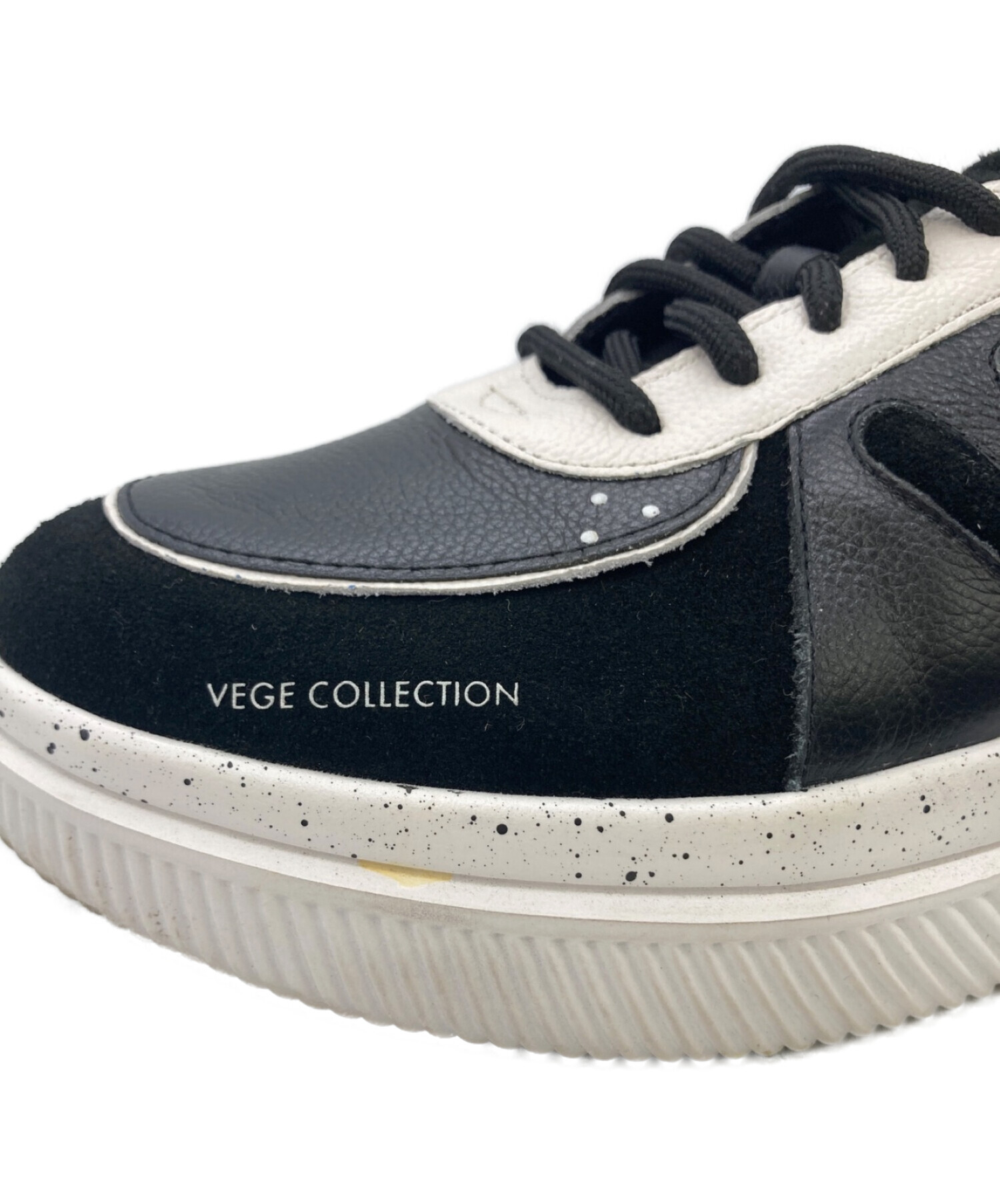 VEGE ホワイト/ブラック スニーカー 中古・古着通販】VEGE (ベジ) スニーカー ブラック サイズ:38