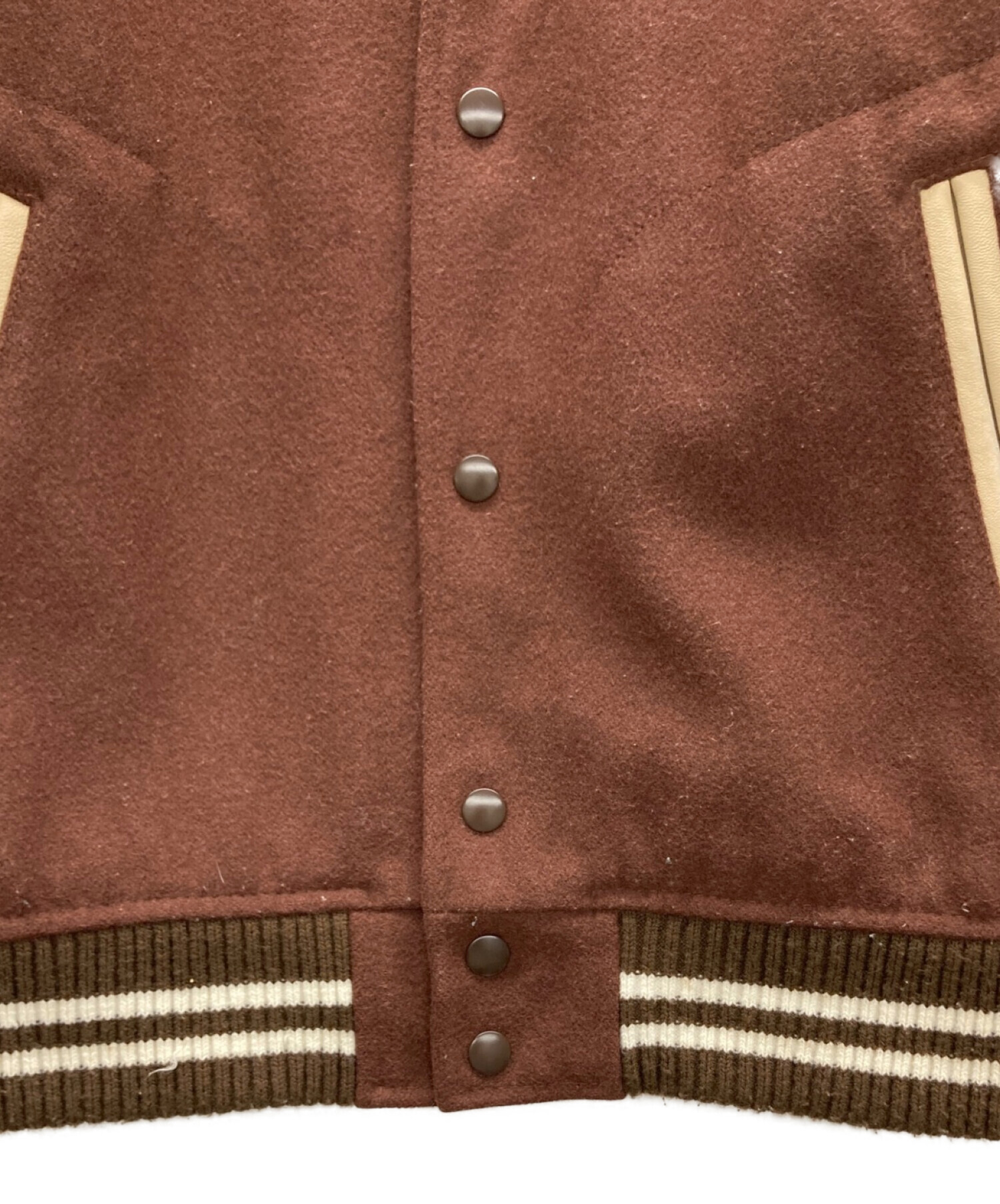 中古・古着通販】BEAMS (ビームス) スタジャン ブラウン×ベージュ 