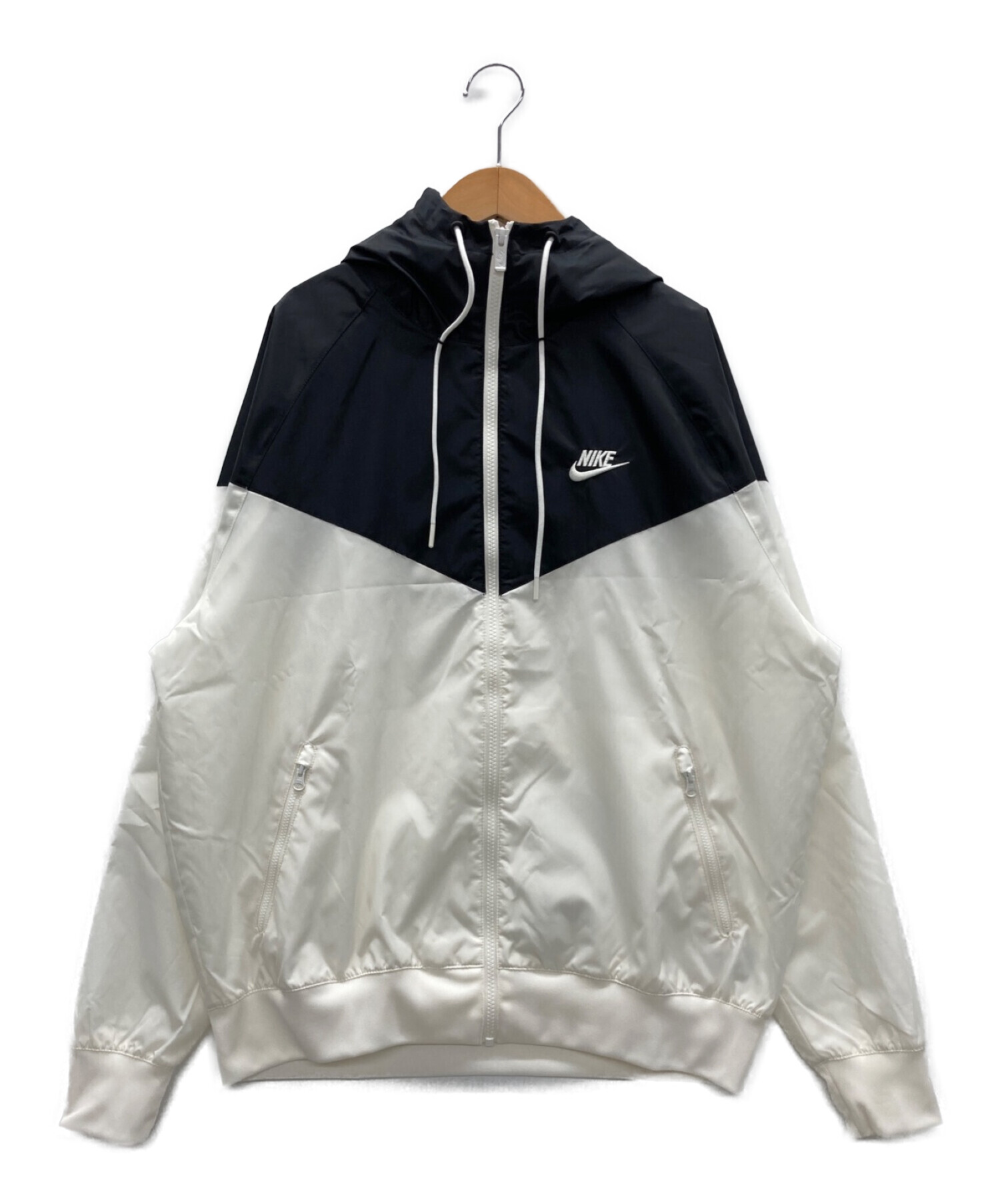 中古・古着通販】NIKE (ナイキ) ナイロンパーカー ホワイト×ブラック 