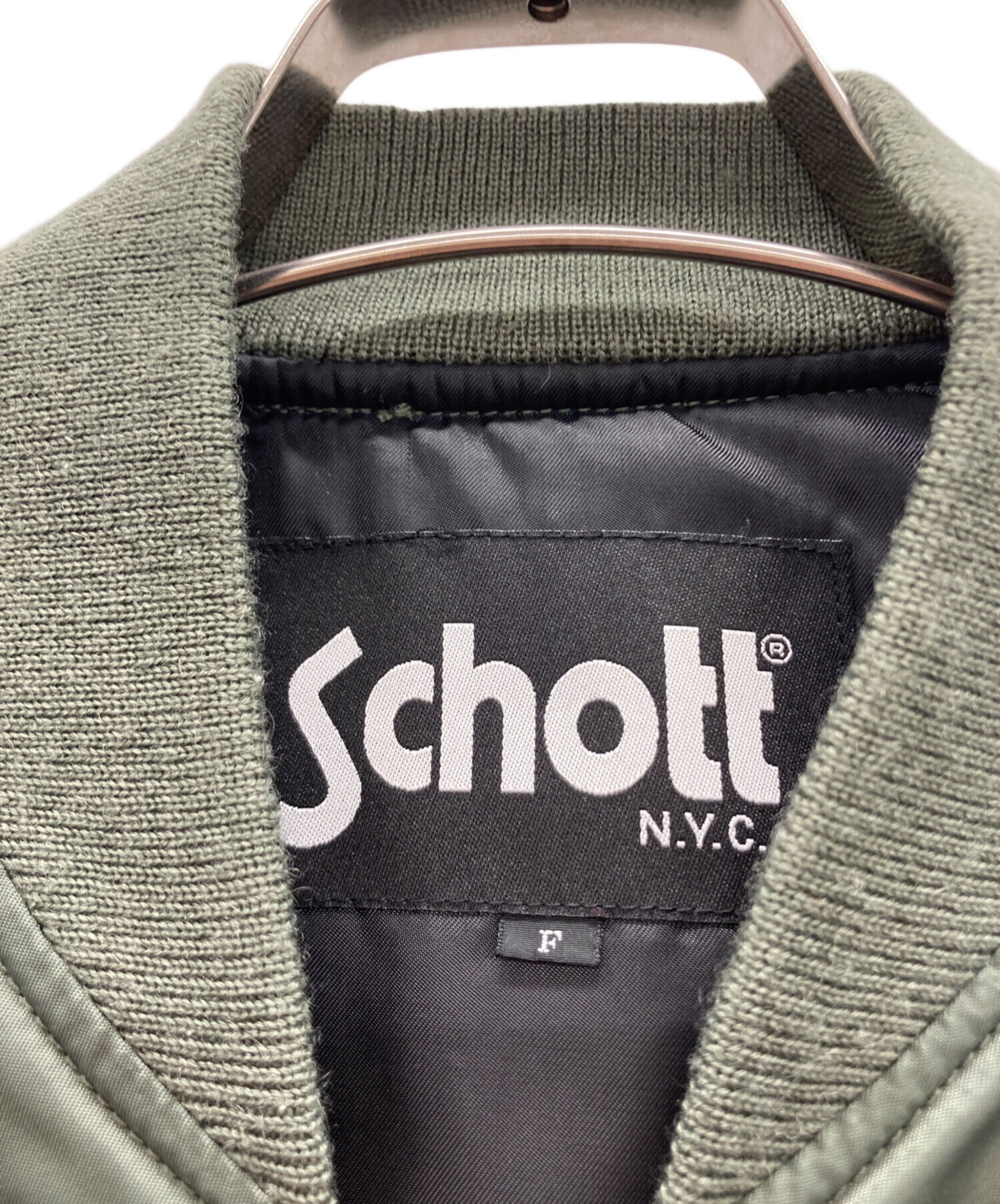 L*S様 MA-1 Schott JEANASIS別注 短丈 ウィメンズ ブルゾ JEANASIS」で『JEANASIS別注Schott-MA1』を全国の店舗にて発売中