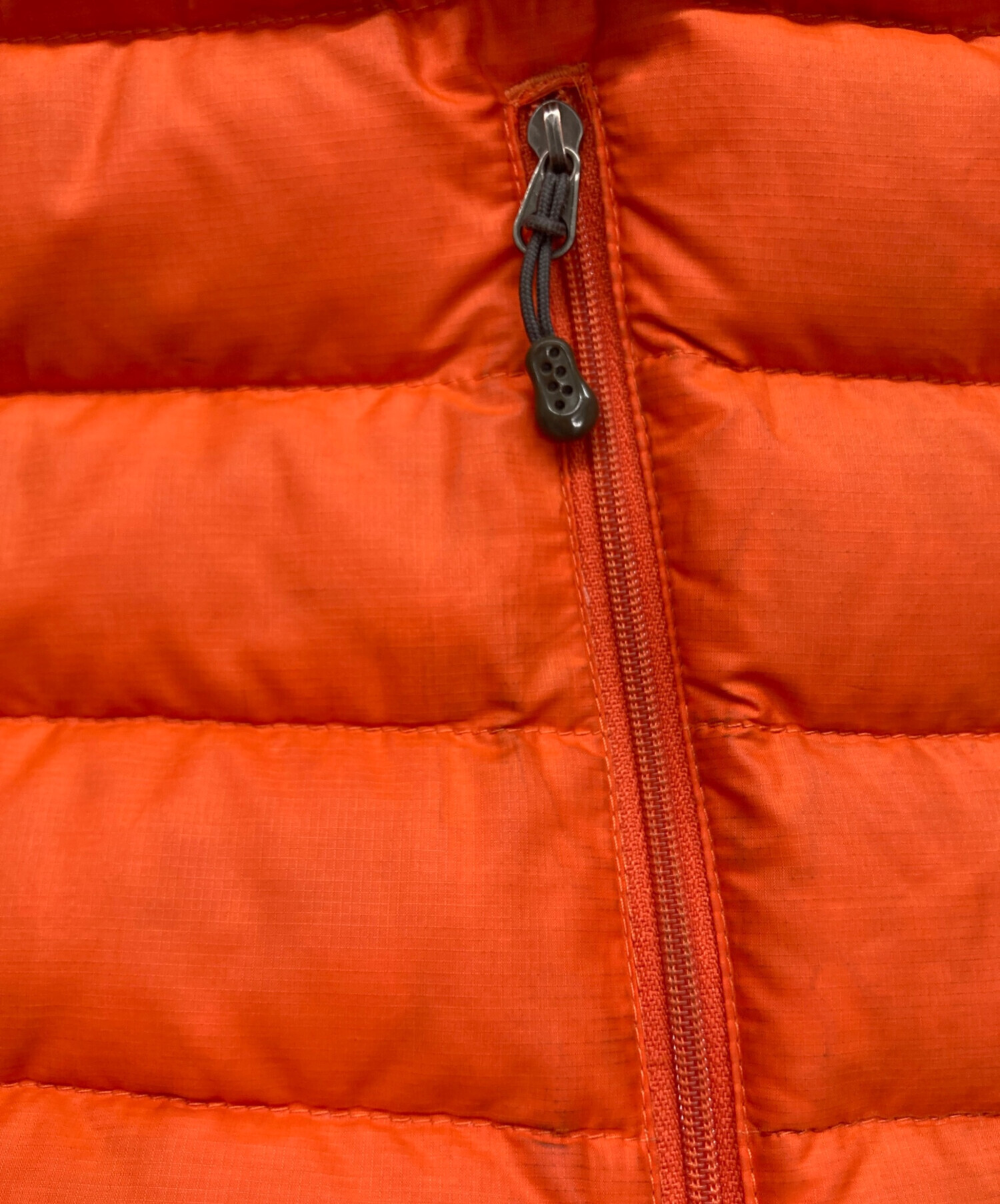 中古・古着通販】Patagonia (パタゴニア) ダウンジャケット オレンジ