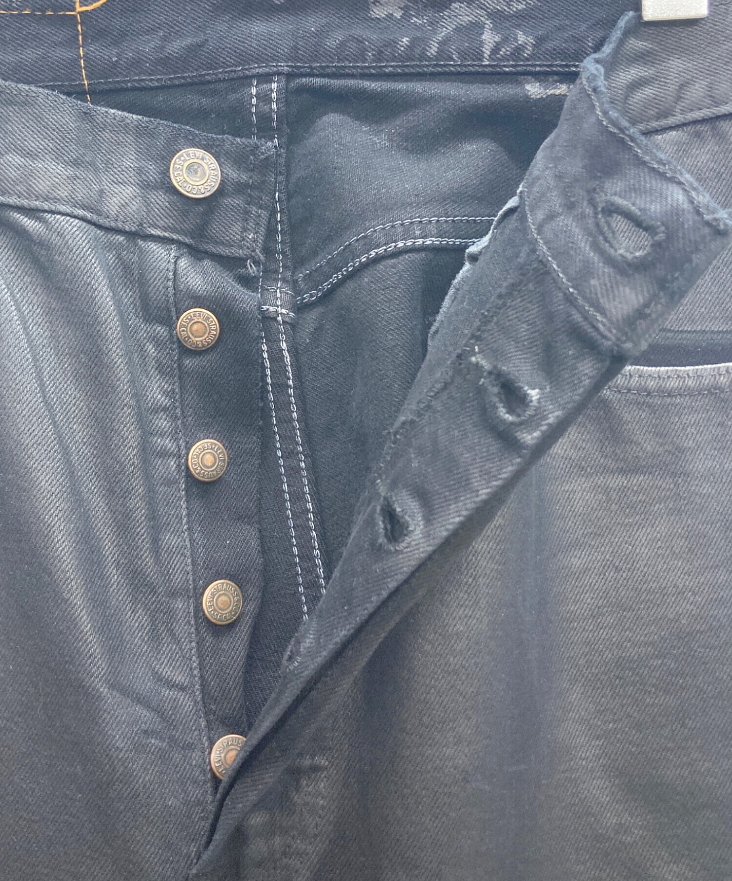 希少モデル】Levi