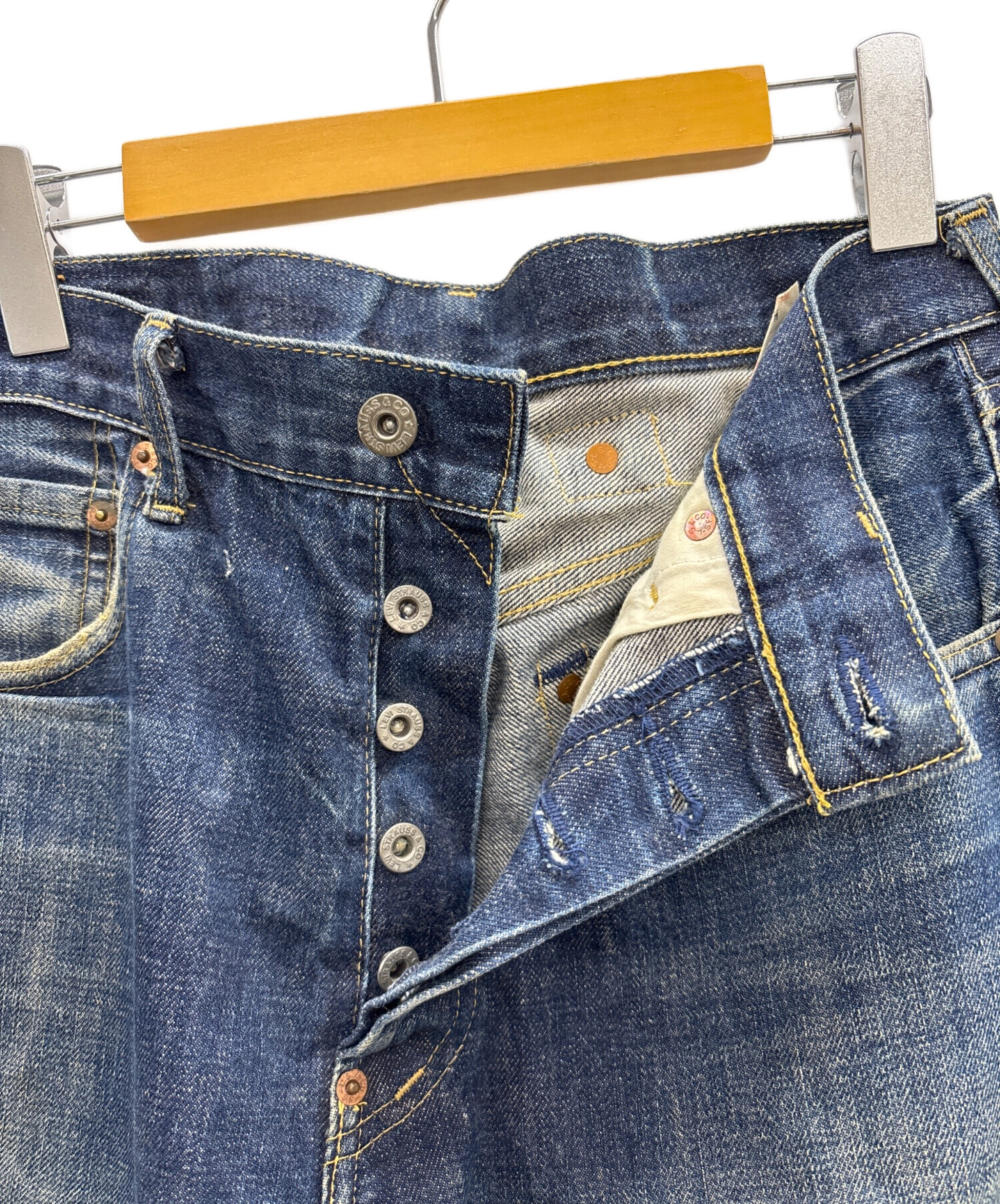 中古・古着通販】LEVI