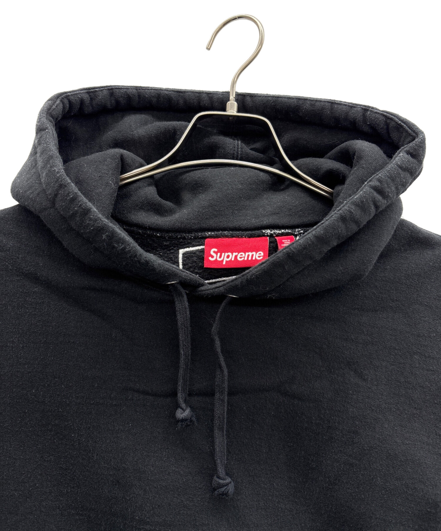 中古・古着通販】SUPREME (シュプリーム) サテンアップリケロゴプル 中古・古着通販】SUPREME (シュプリーム) サテンアップリケロゴプル