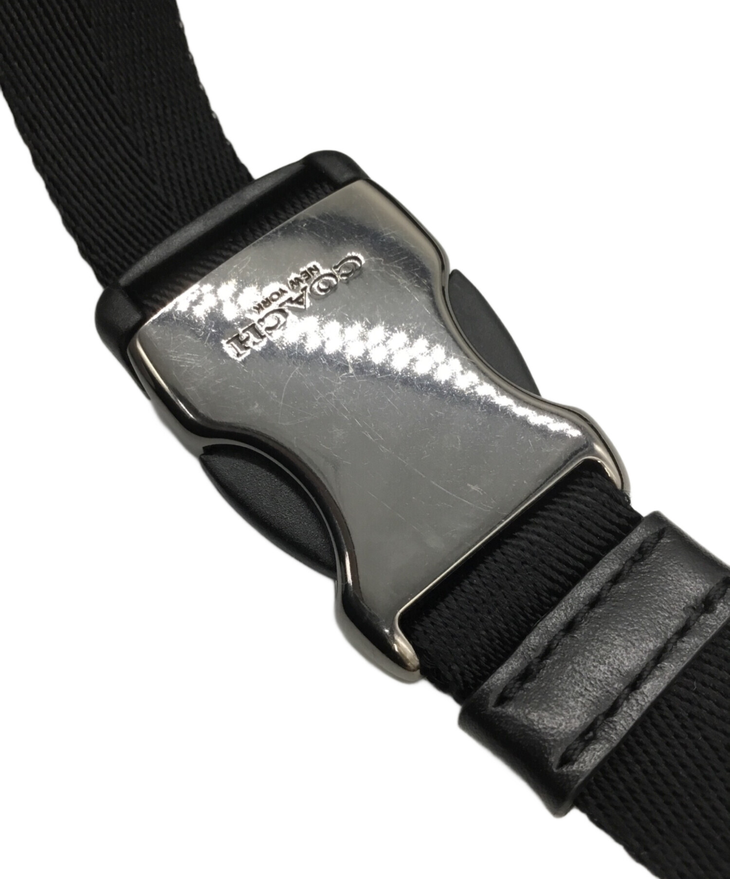 COACH × Disney 白雪姫 ウエストバッグ F72952 中古