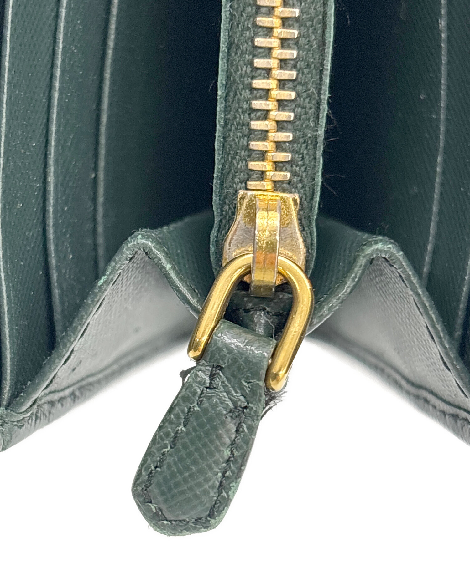 未使用 PRADA Wホック長財布 パステルグリーン SAFFIANO 未使用 PRADA