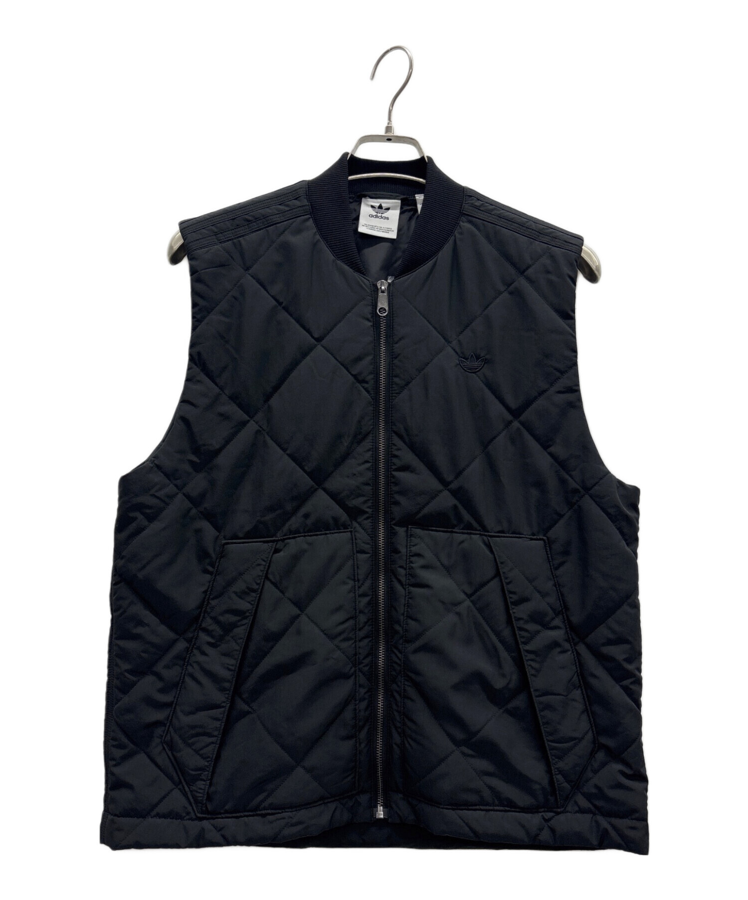 ス*ム様 adidas ブラック キルティングベストOサイズ 中古・古着通販】adidas (アディダス) キルティングベスト ブラック