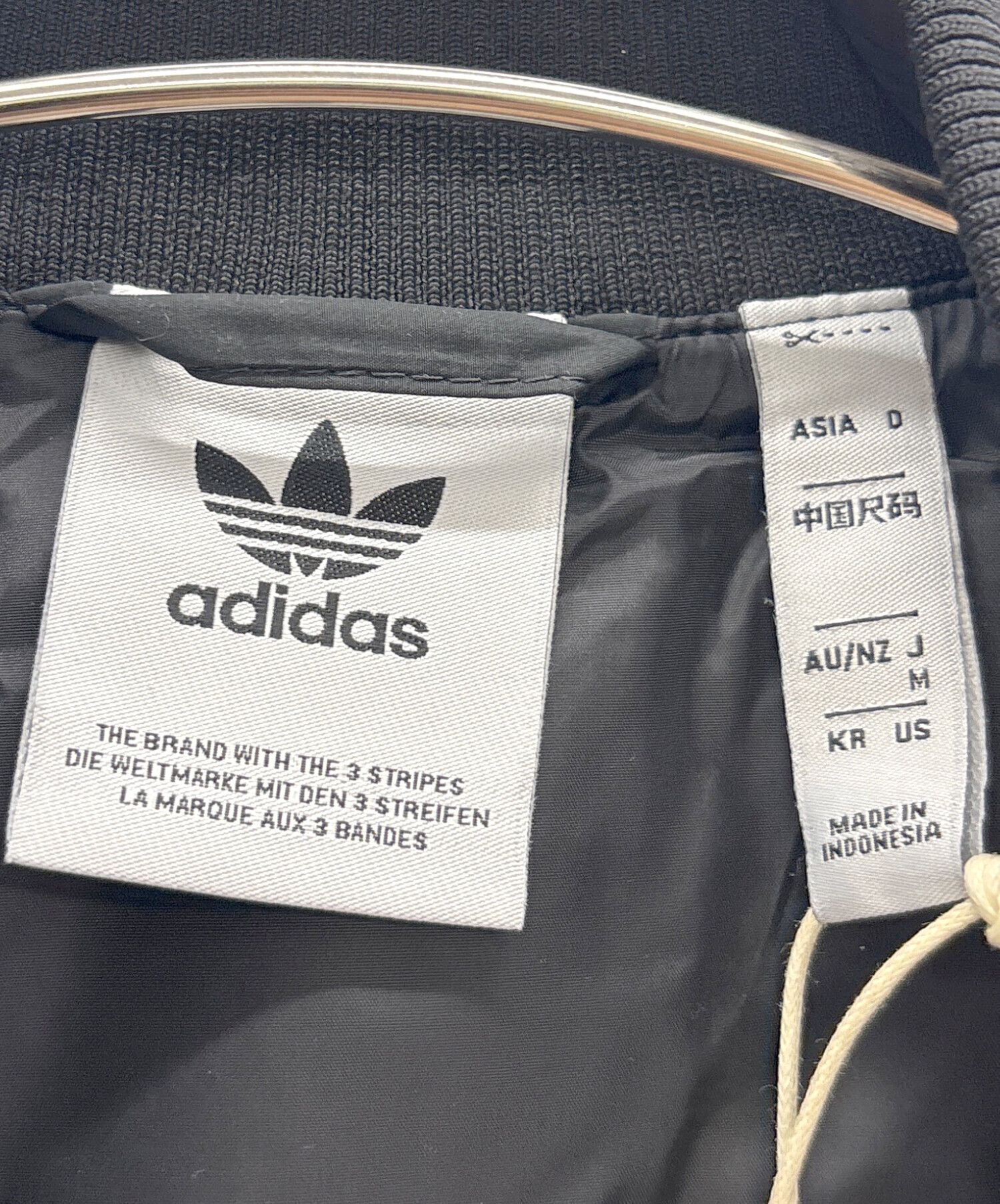 ス*ム様 adidas ブラック キルティングベストOサイズ アディダスオリジナルス) adidas Originals キルティングベスト VEST