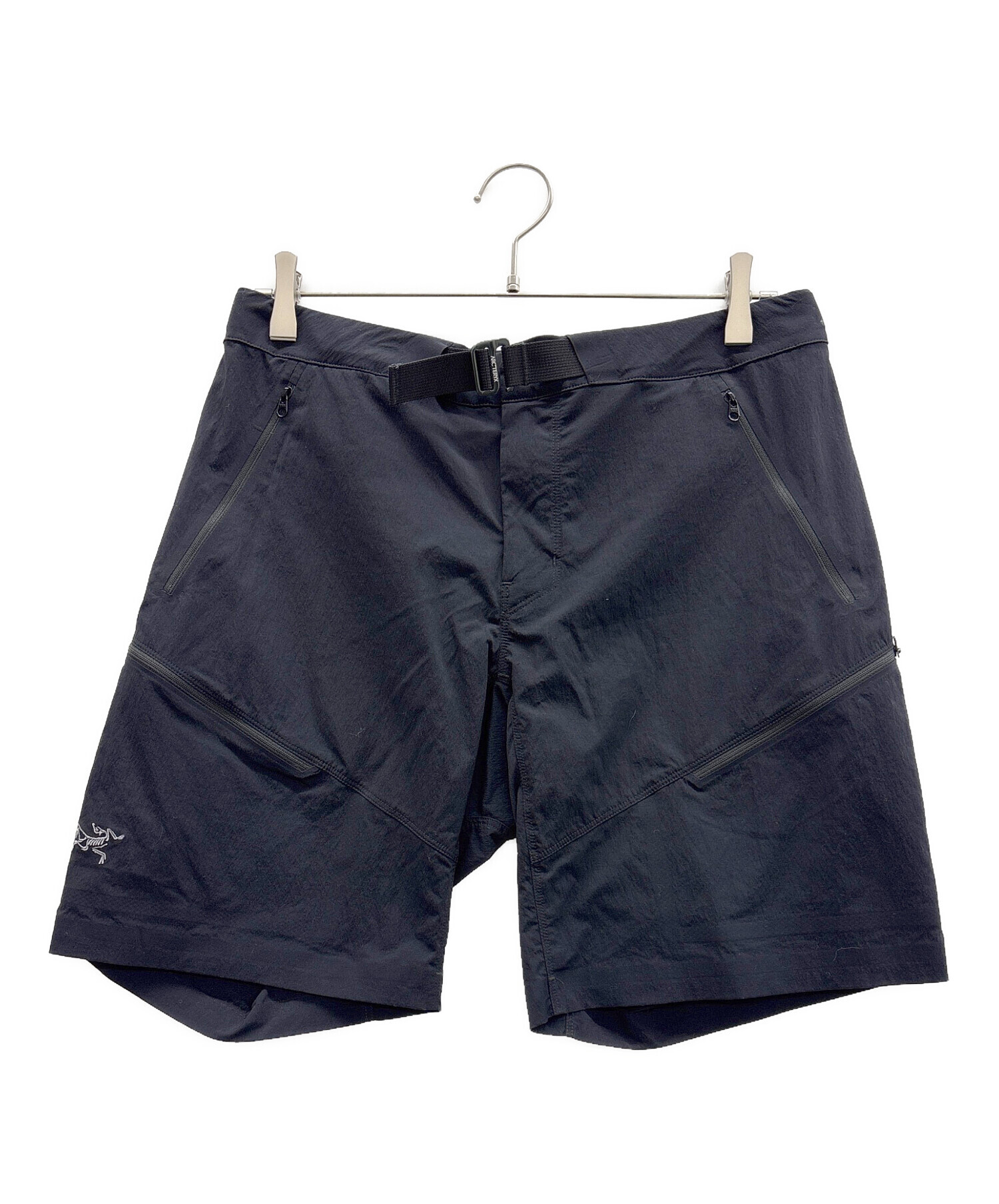 ARC'TERYX ショートパンツ 中古・古着通販】ARC'TERYX (アークテリクス) ショートパンツ ブラック