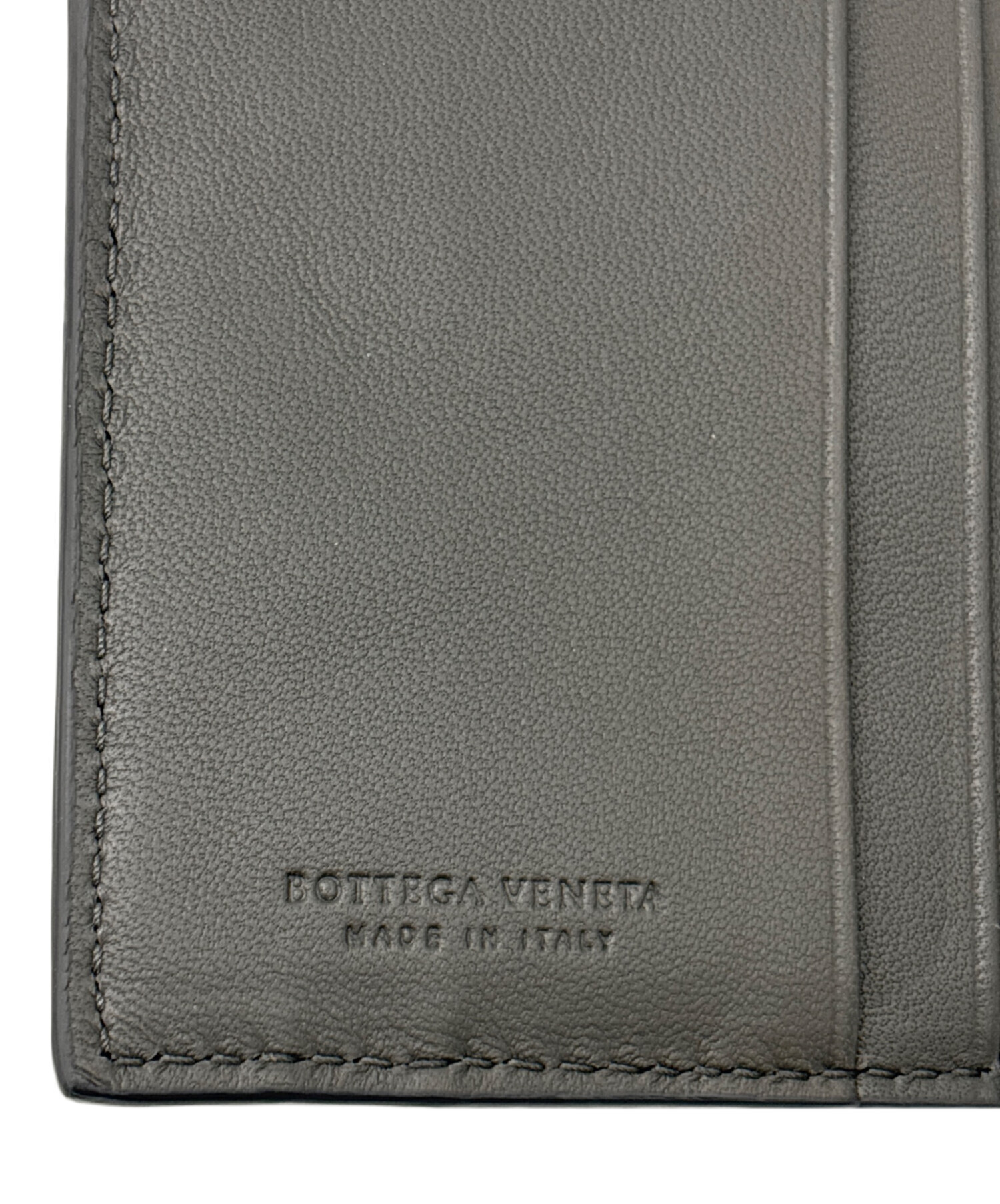 中古・古着通販】BOTTEGA VENETA (ボッテガベネタ) 2つ折り財布 グレー