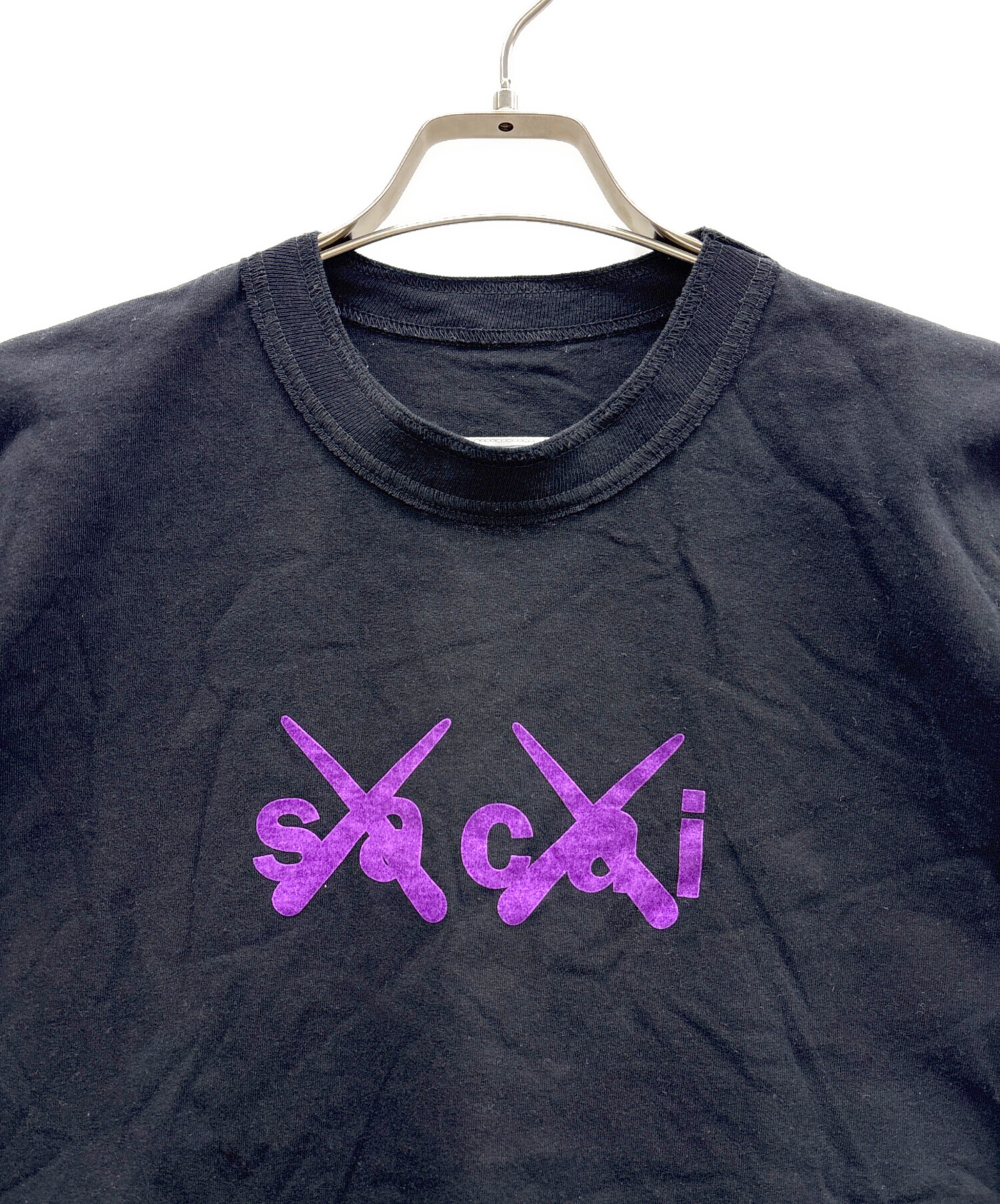 中古・古着通販】sacai (サカイ) KAWS (カウズ) FLOCK PRINT T-SHIRT