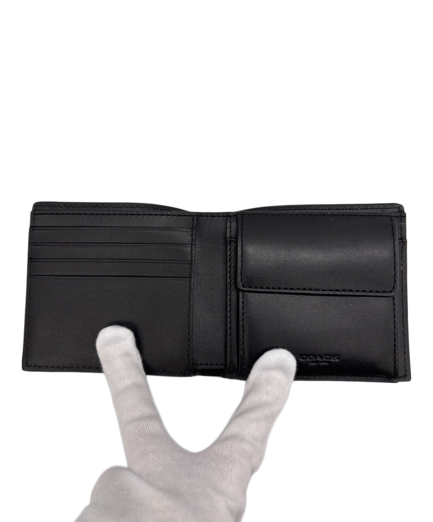 COACH コーチ 財布・ケース  黒 【古着】【中古】【送料無料】 中古・古着通販】COACH (コーチ) 2つ折り財布 ブラック｜ブランド