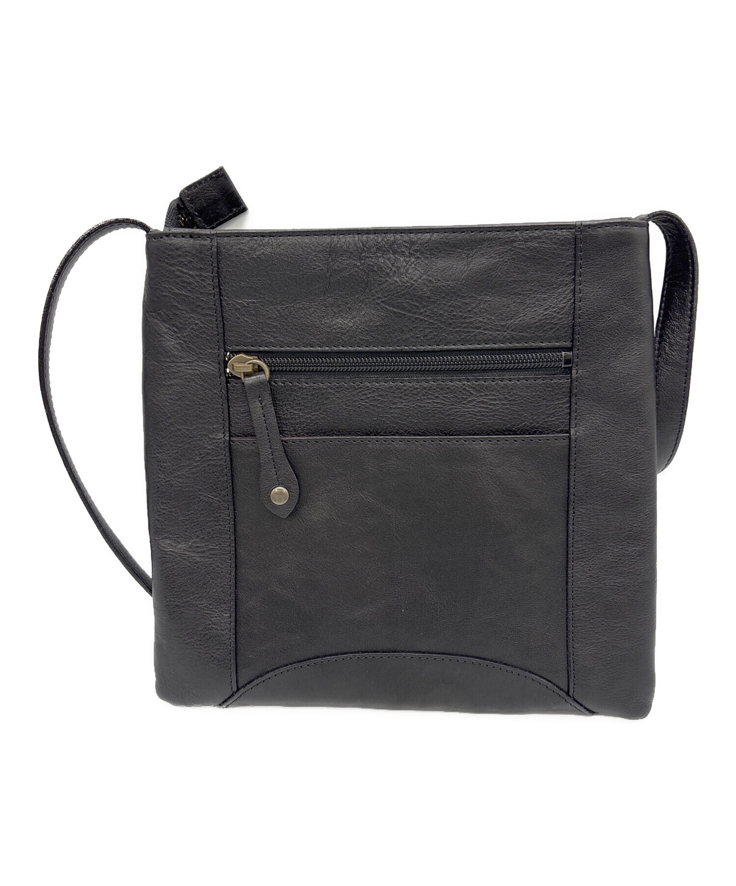 Dakota ショルダーバッグ ほぼ未使用 中古・古着通販】DAKOTA (ダコタ) スクエアショルダーバッグ ブラック