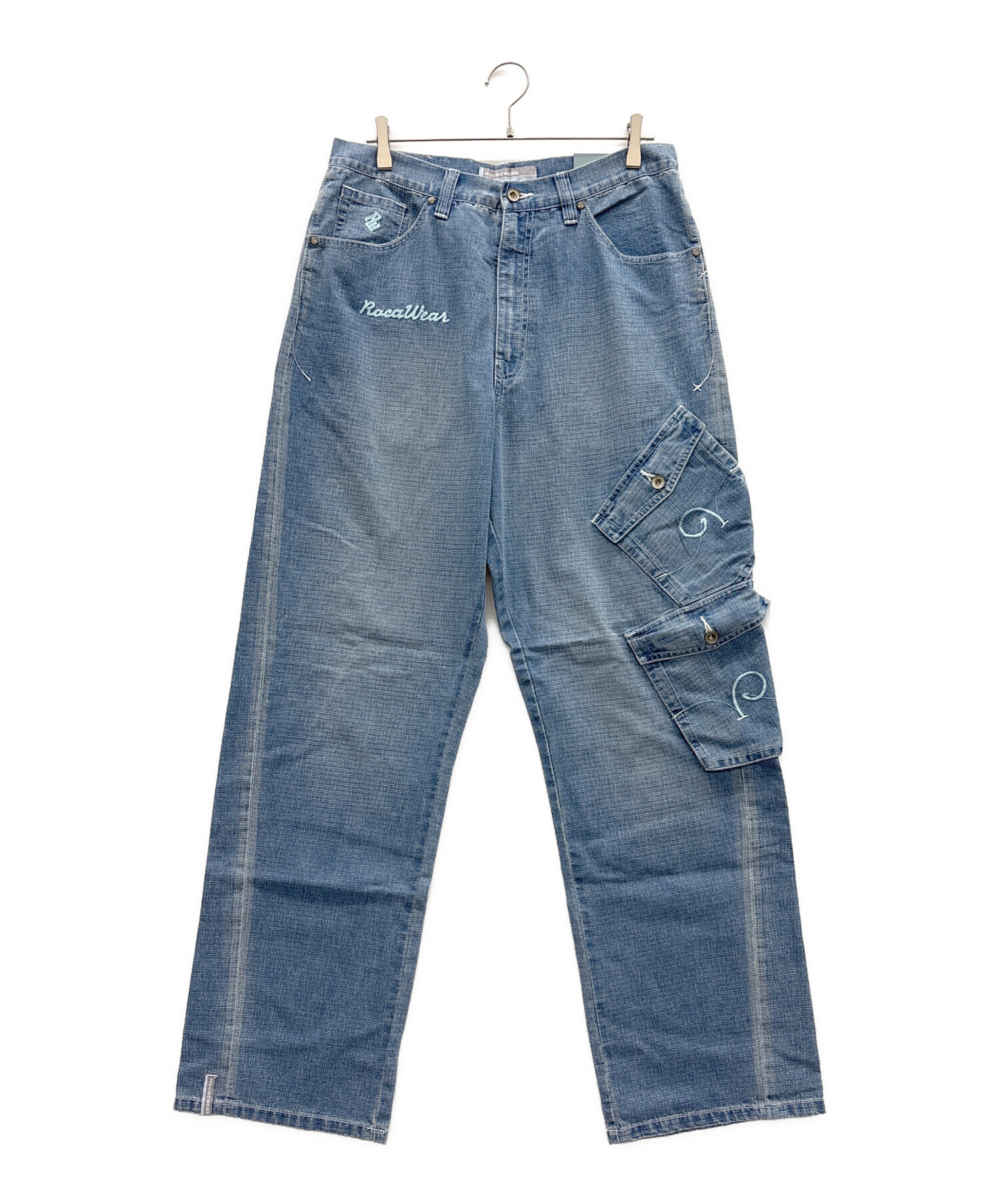 大きいサイズROCa wear デニムサイズ38 ら30