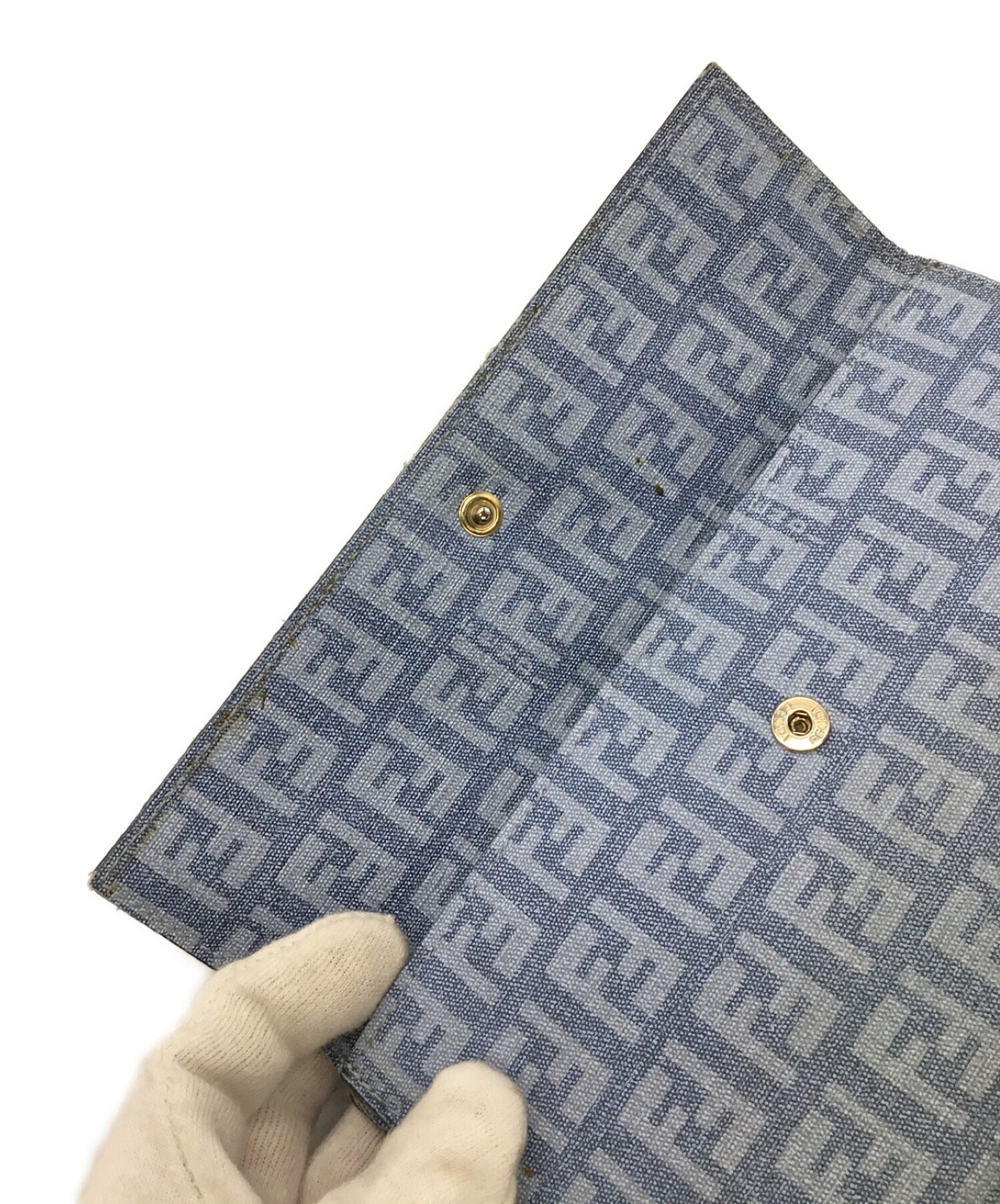 中古・古着通販】FENDI (フェンディ) 長財布 スカイブルー｜ブランド