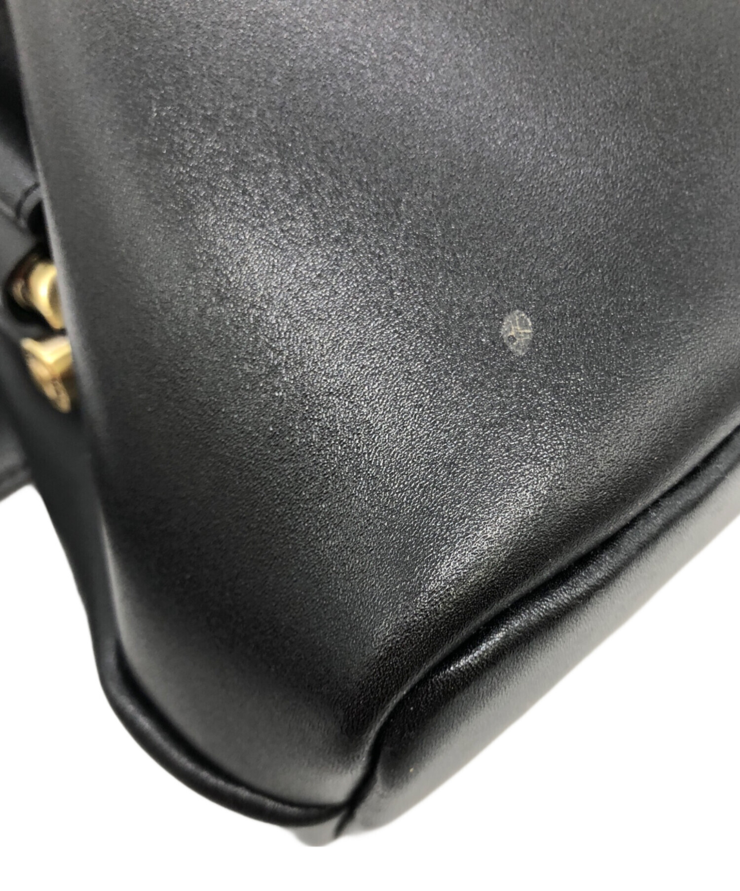 USED古着(ユーズドフルギ) OSOI レザーがま口ショルダーバック バッグ 中古・古着通販】OSOI (オソイ) がま口ショルダーバッグ ブラック