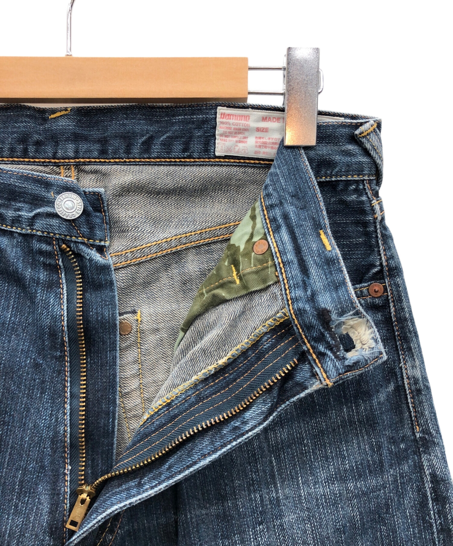 中古・古着通販】EVISU (エヴィス) ジーンズ ネイビー サイズ:W33