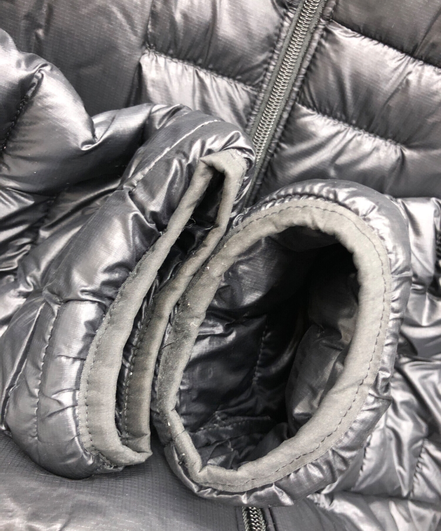 【新品未使用】パタゴニア　f7 マイクロパフ　ブラック　07年製　Lサイズ patagonia パタゴニア 83905F7 マイクロパフ 中綿 ジャケット ブラック