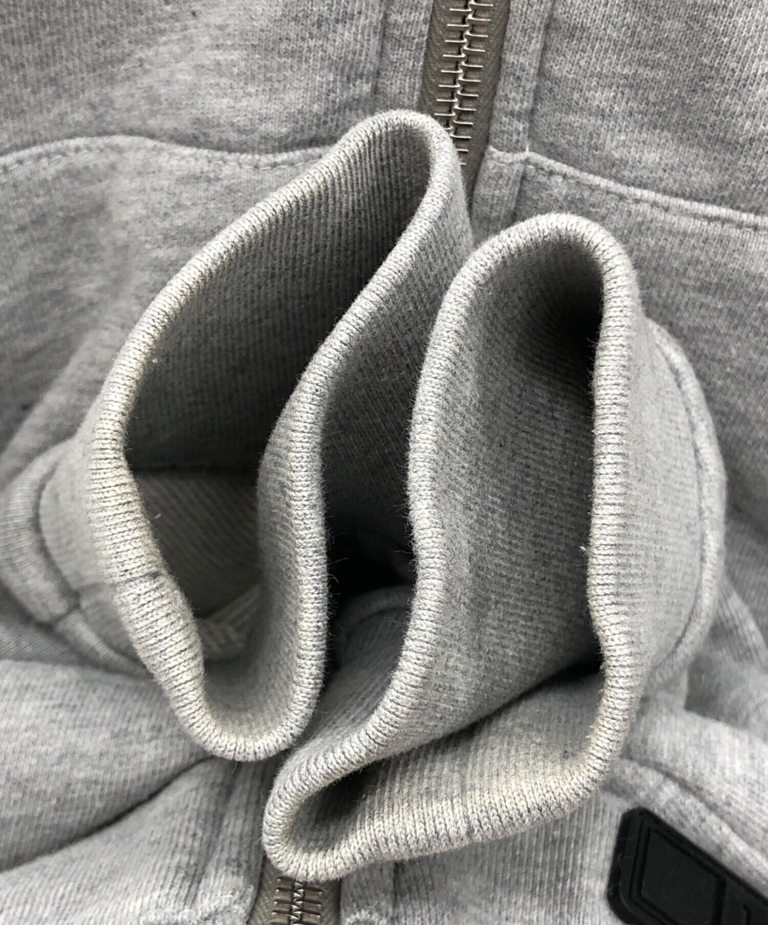 中古・古着通販】MONCLER (モンクレール) ジップパーカー グレー