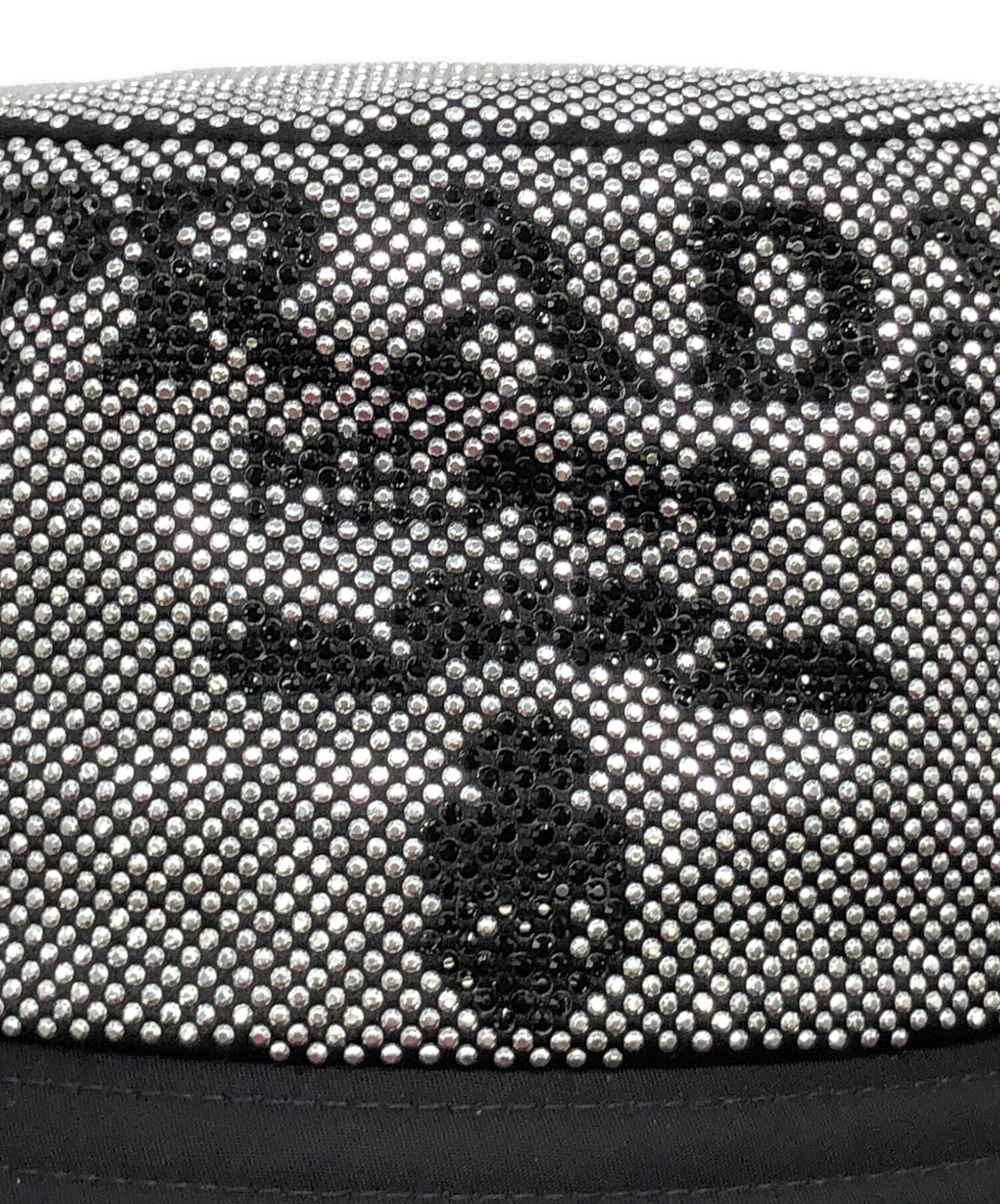 2015 6弾　77/79 中古・古着通販】PRADA (プラダ) 帽子 シルバー×ブラック｜ブランド