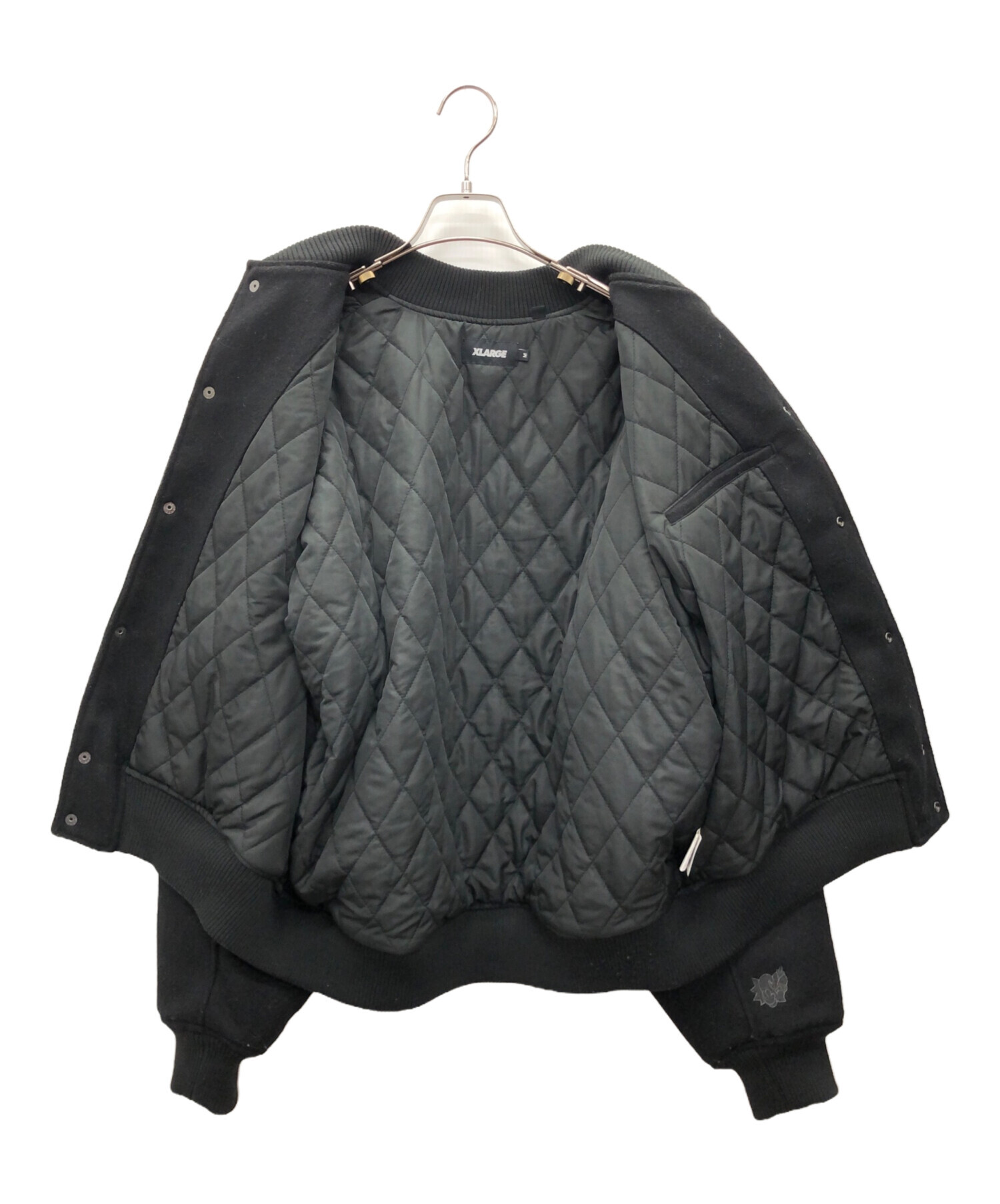 中古・古着通販】X-LARGE (エクストララージ) スタジャン ブラック 