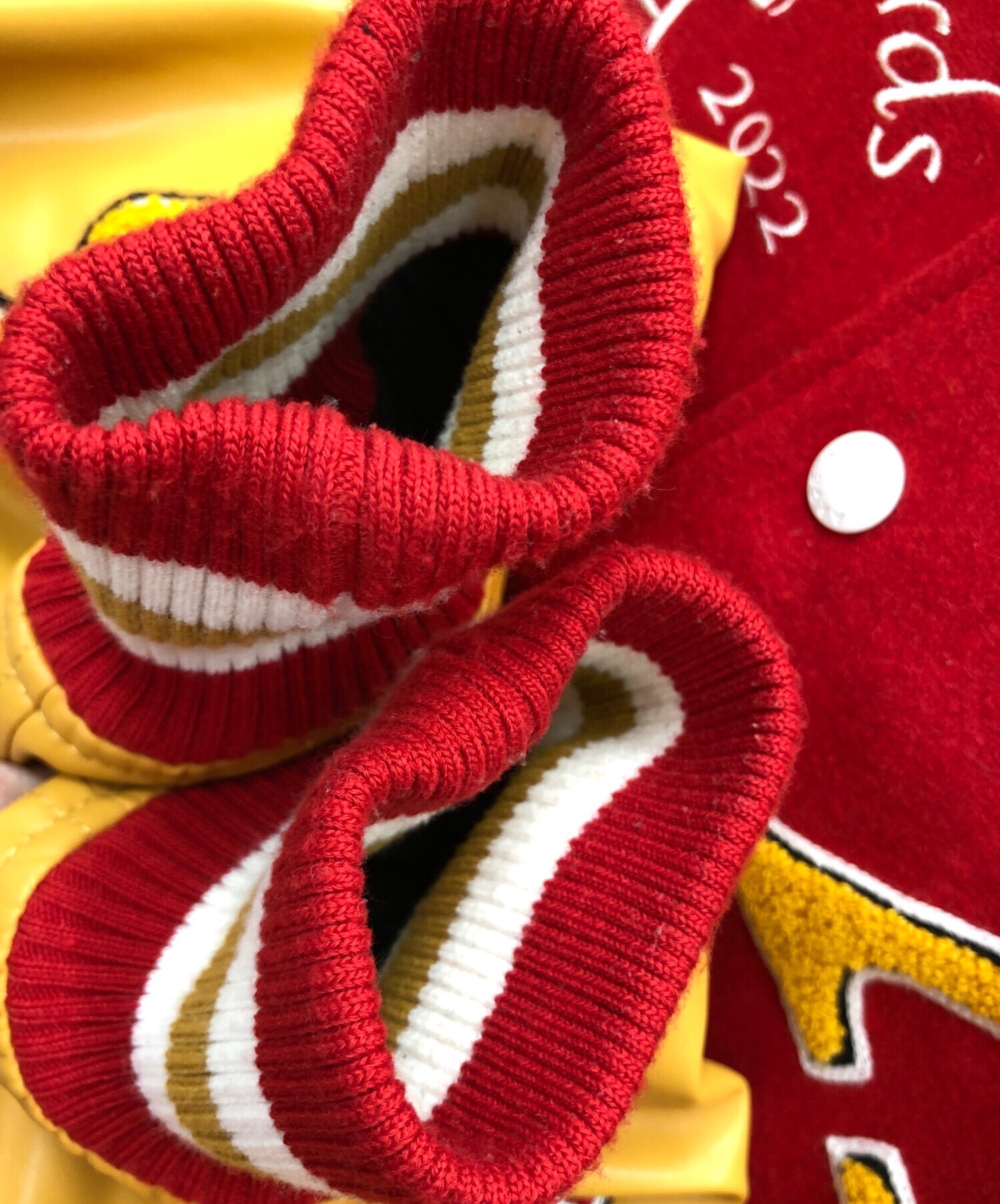 【希少】XLARGE スタジャン 牛革 中綿 キルティング La ロゴ レッドL 中古・古着通販】X-LARGE (エクストララージ) スタジャン レッド