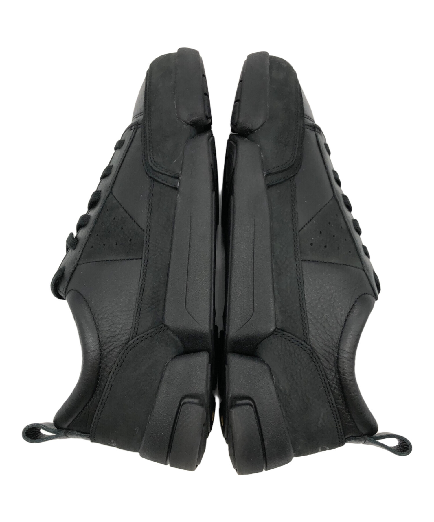 クラークス ブラック 中古・古着通販】CLARKS (クラークス) スニーカー ブラック