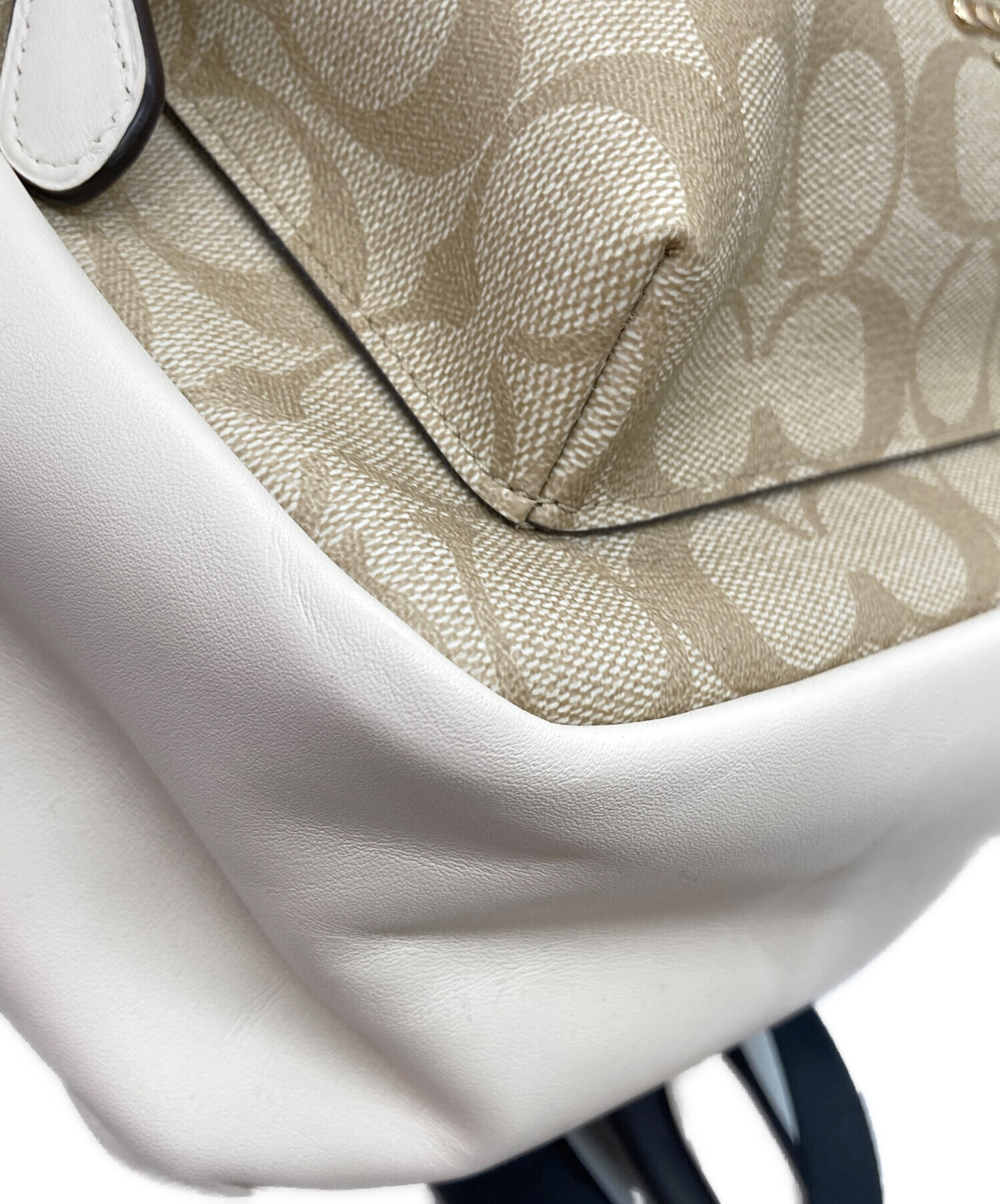 【未使用】COACH 　リュック　バックパック　コーチ　タグ付き 中古・古着通販】COACH (コーチ) リュック｜ブランド・古着通販