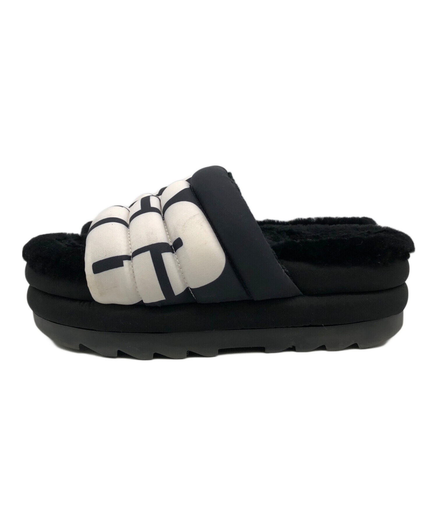 中古・古着通販】UGG (アグ) マキシスライドロゴサンダル ブラック