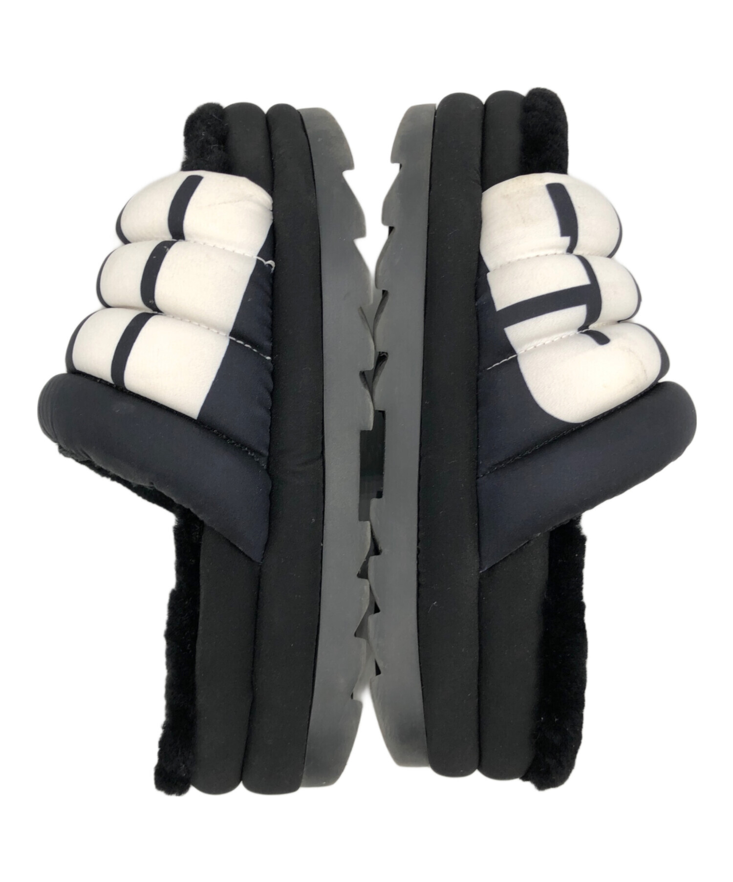 中古・古着通販】UGG (アグ) マキシスライドロゴサンダル ブラック