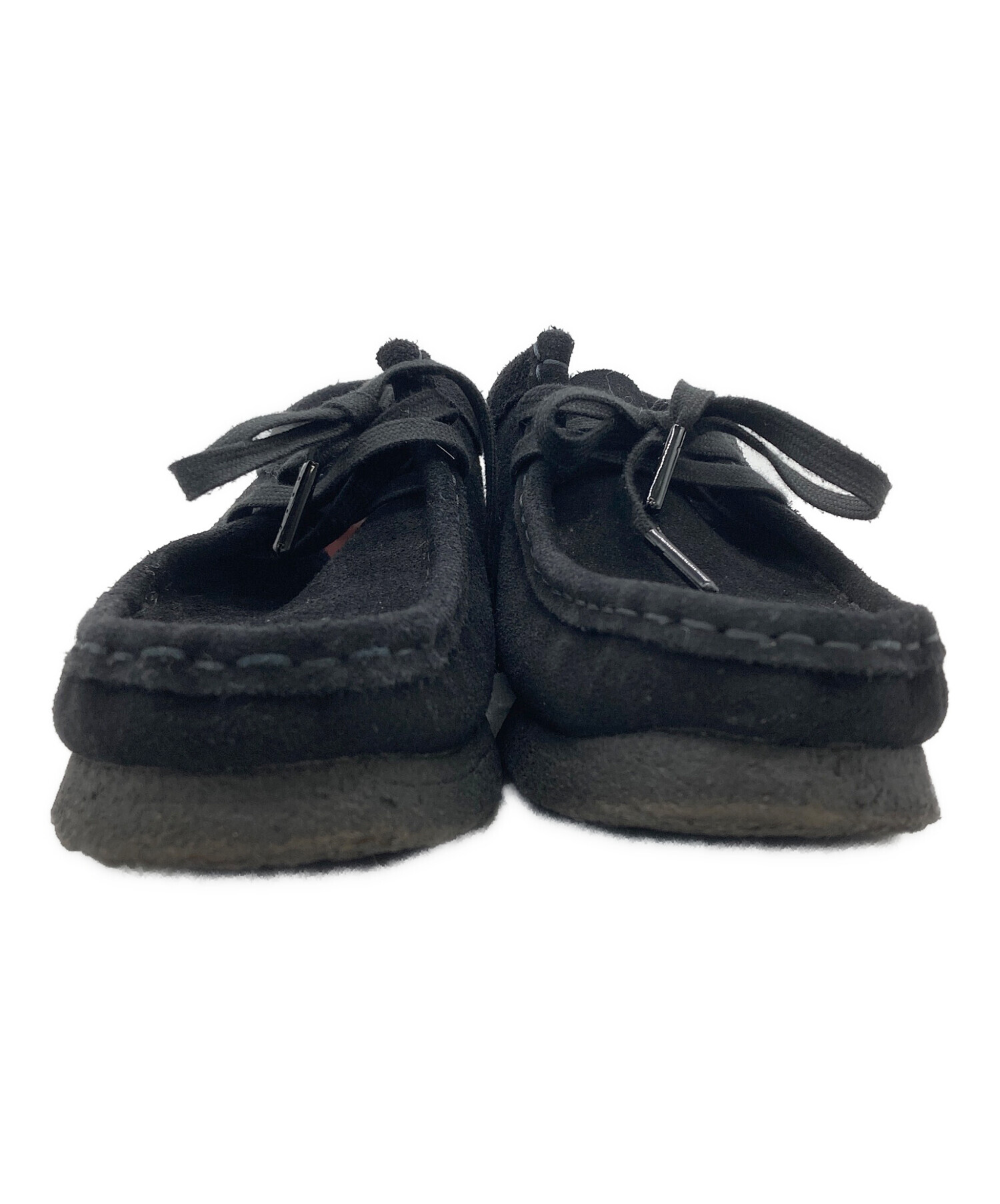 【中古美品】クラークス ワラビーブーツ ブラックスエード 中古・古着通販】CLARKS (クラークス) ワラビーブーツ ブラック サイズ