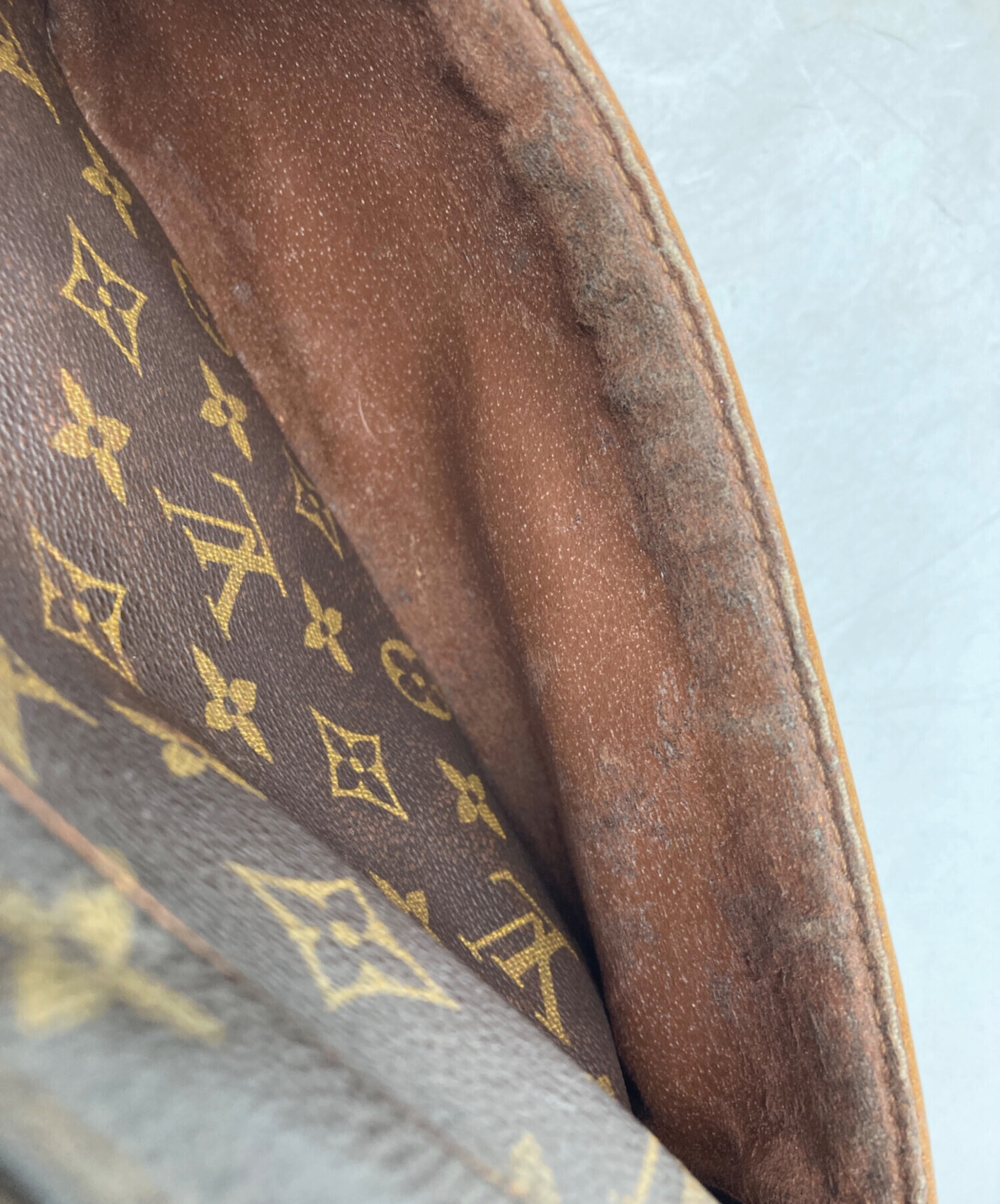 中古・古着通販】LOUIS VUITTON (ルイ ヴィトン) コンピエーニュ28
