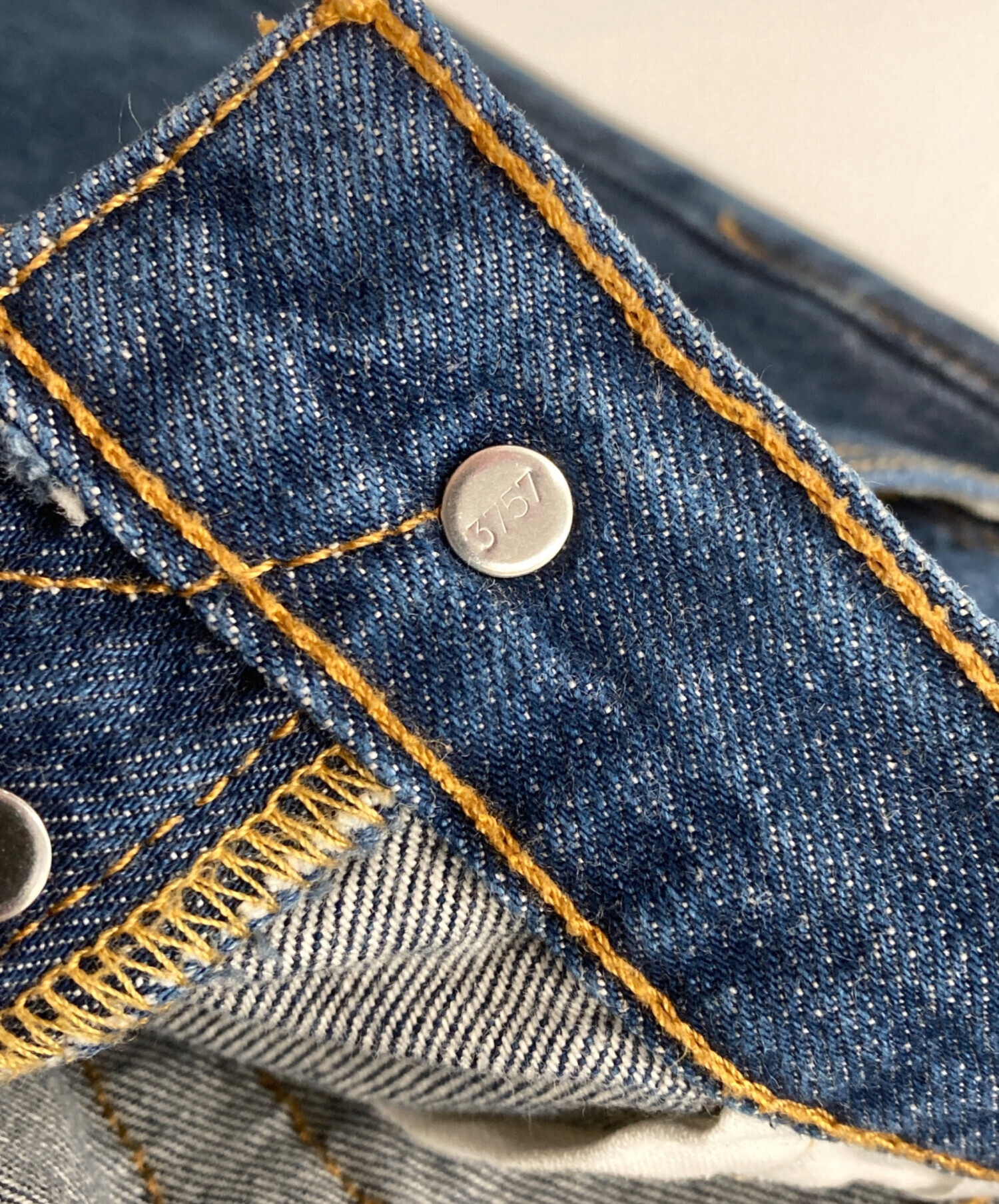 中古・古着通販】LEVI'S (リーバイス) デニムパンツ ネイビー サイズ