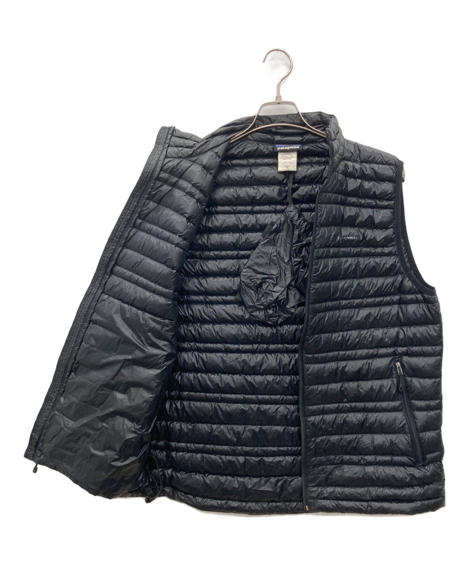 patagonia ダウンジャケット/ダウンベスト メンズ 【古着】【中古】 中古・古着通販】Patagonia (パタゴニア) ダウンベスト ブラック