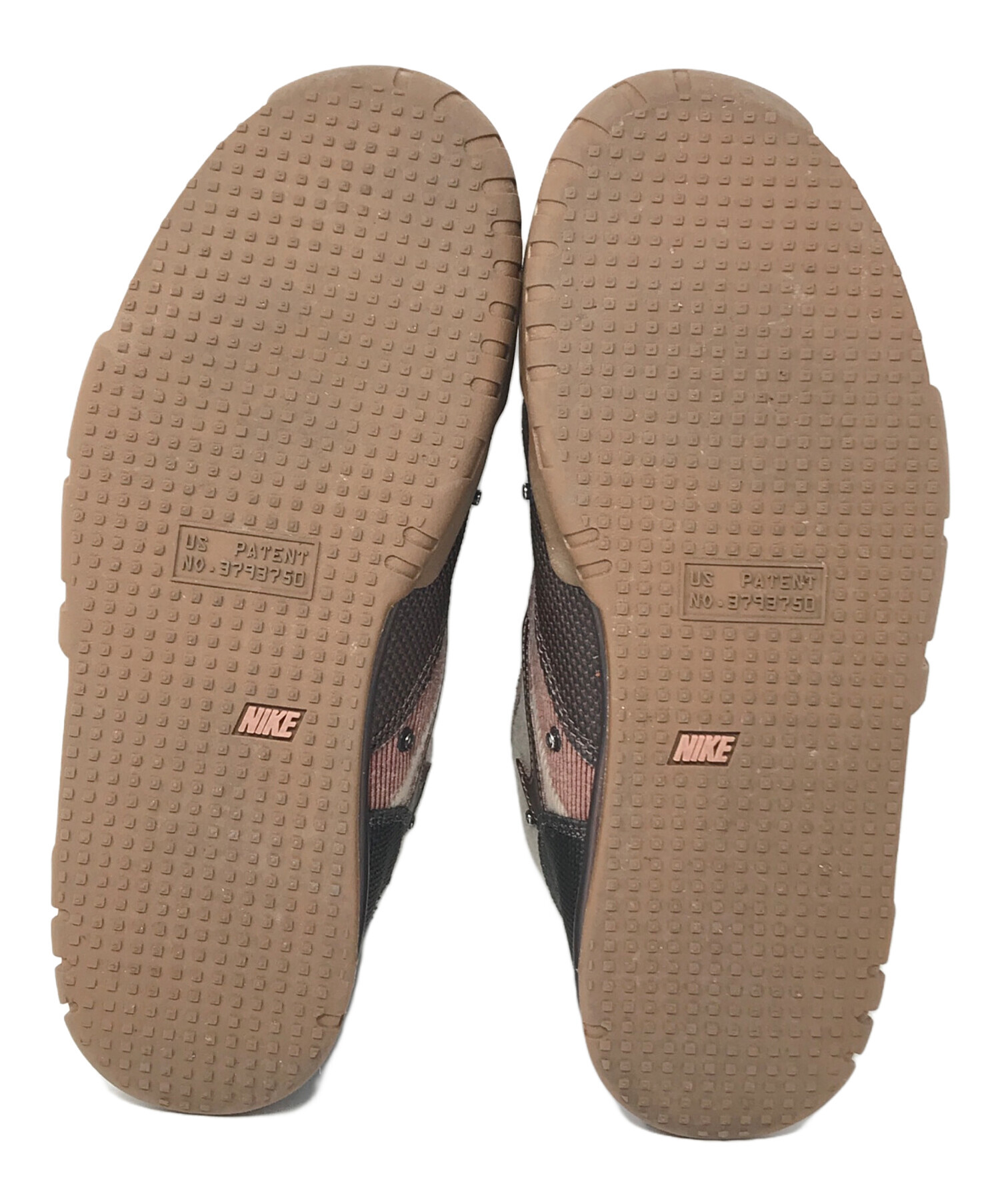 トラヴィススコット × ナイキ エアトレーナー1 アーキオブラウン 26cm 中古・古着通販】スニーカー Travis Scott x Nike Air Trainer 1