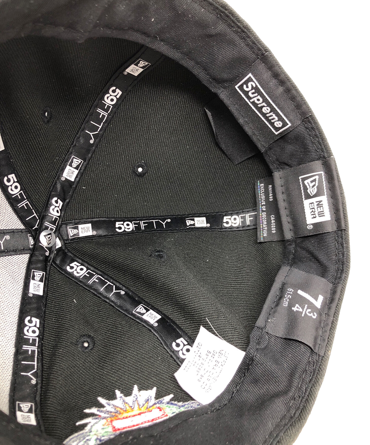 Supreme ブラック/ホワイト キャップ 7 1/4 中古・古着通販】SUPREME (シュプリーム) New Era (ニューエラ