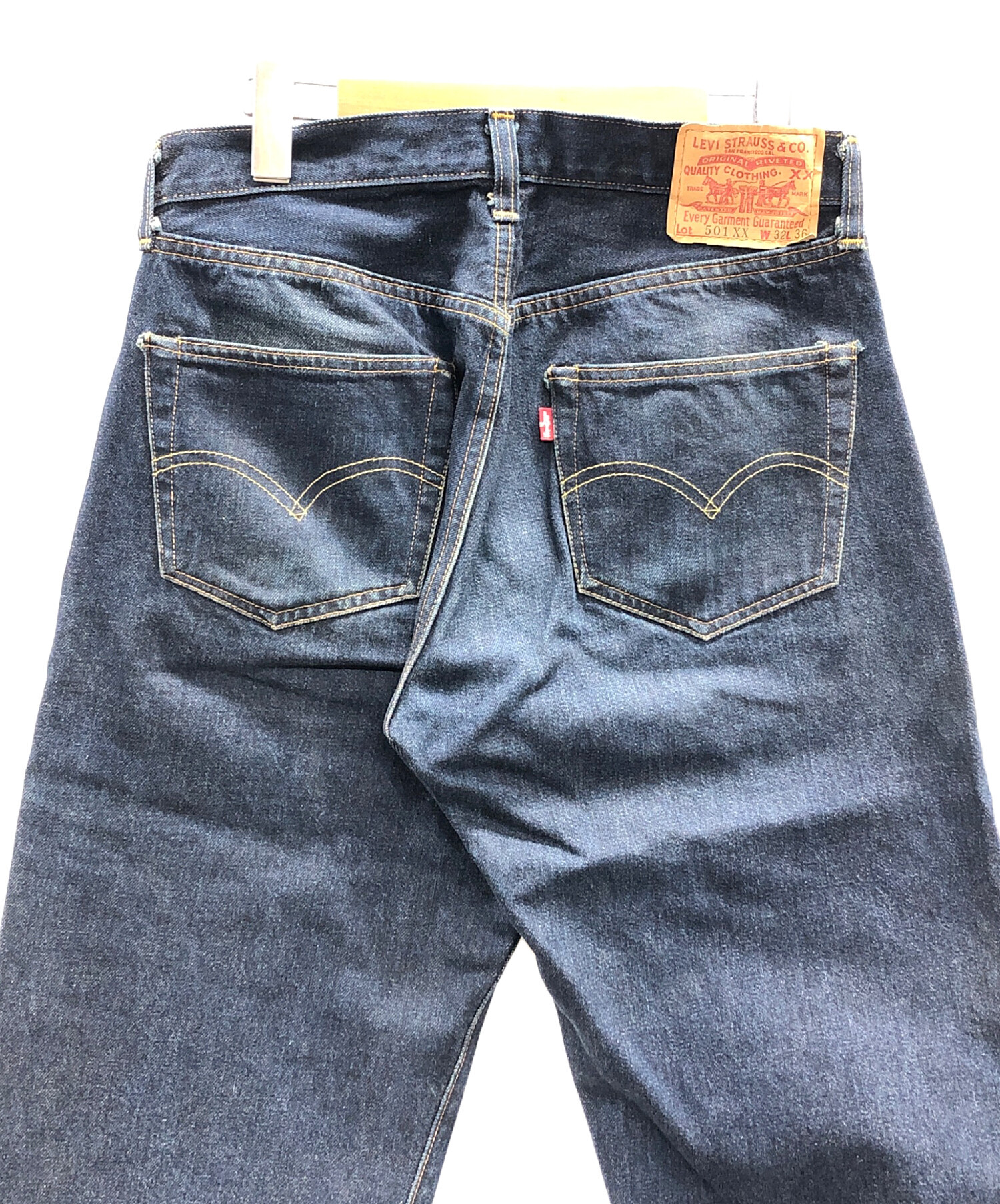 中古・古着通販】LEVI'S (リーバイス) デニムパンツ ブルー サイズ:W32