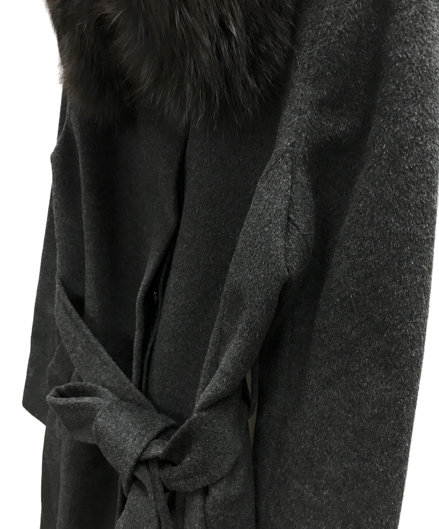 グレー毛皮コート　アンニョン グレー毛皮コート アンニョン sankyo shokai 毛皮 ミンク コート