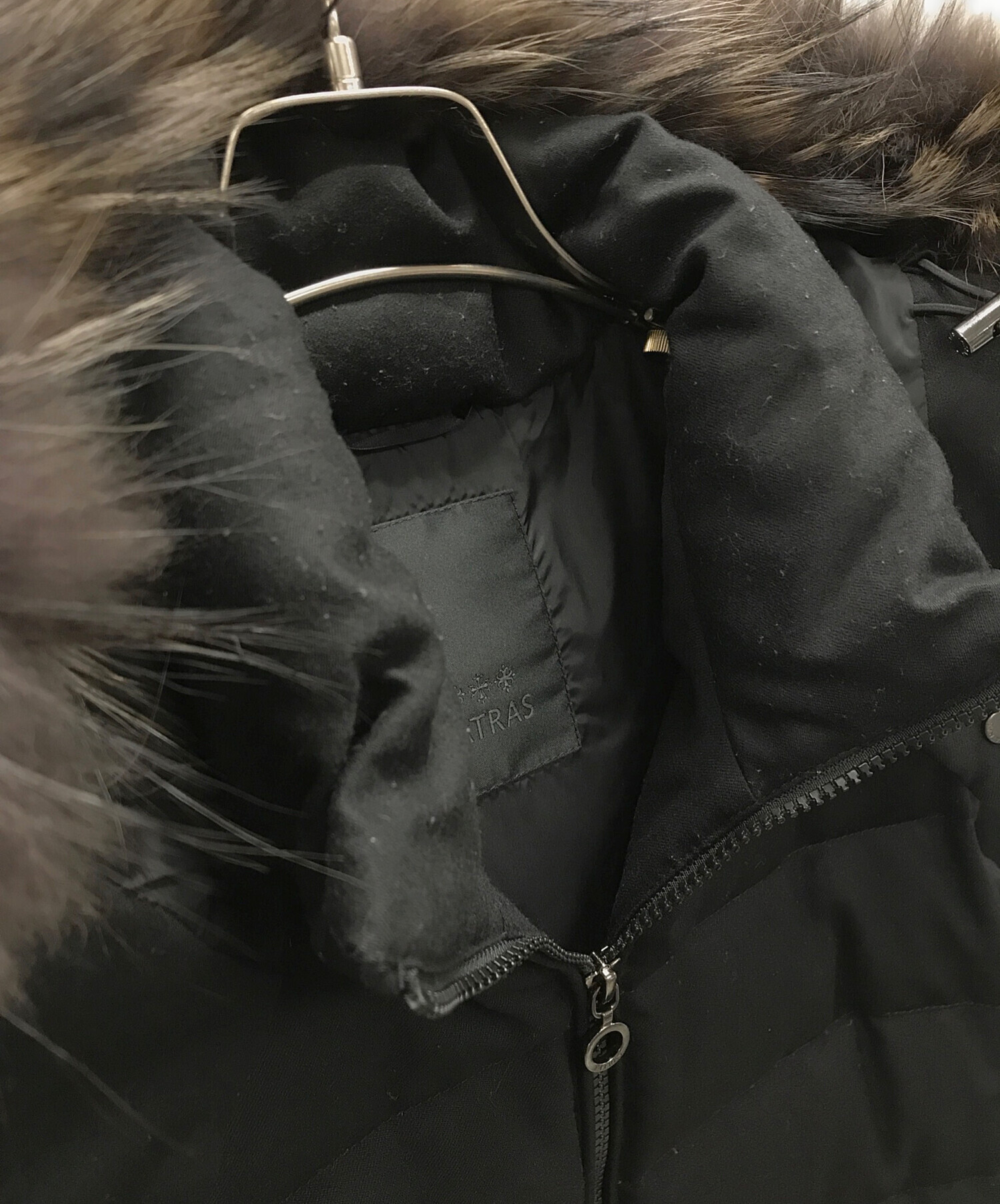 中古・古着通販】TATRAS (タトラス) ダウンコート LAVIANA（ラビアナ