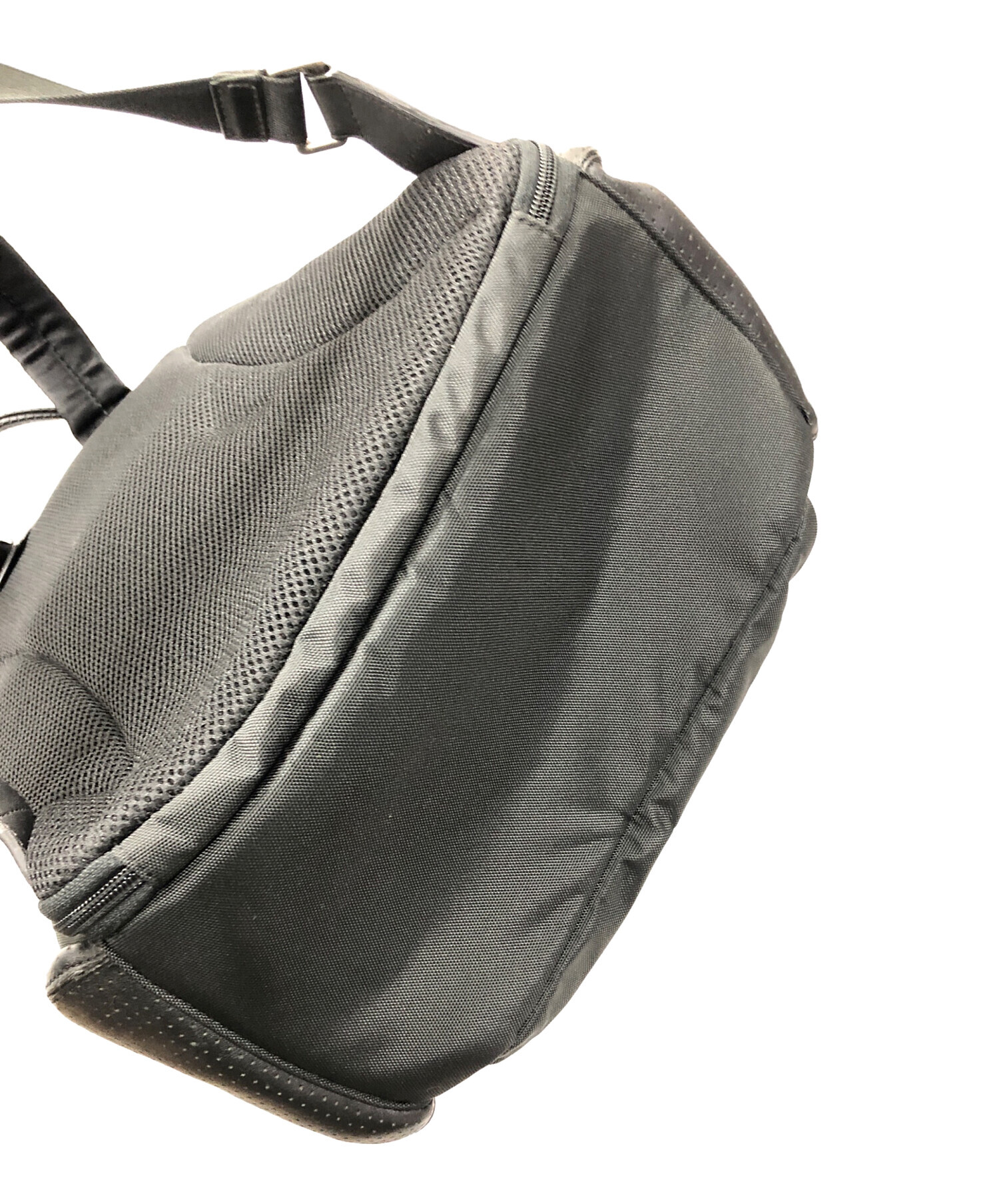 中古・古着通販】COACH (コーチ) リュック Voyager Backpack