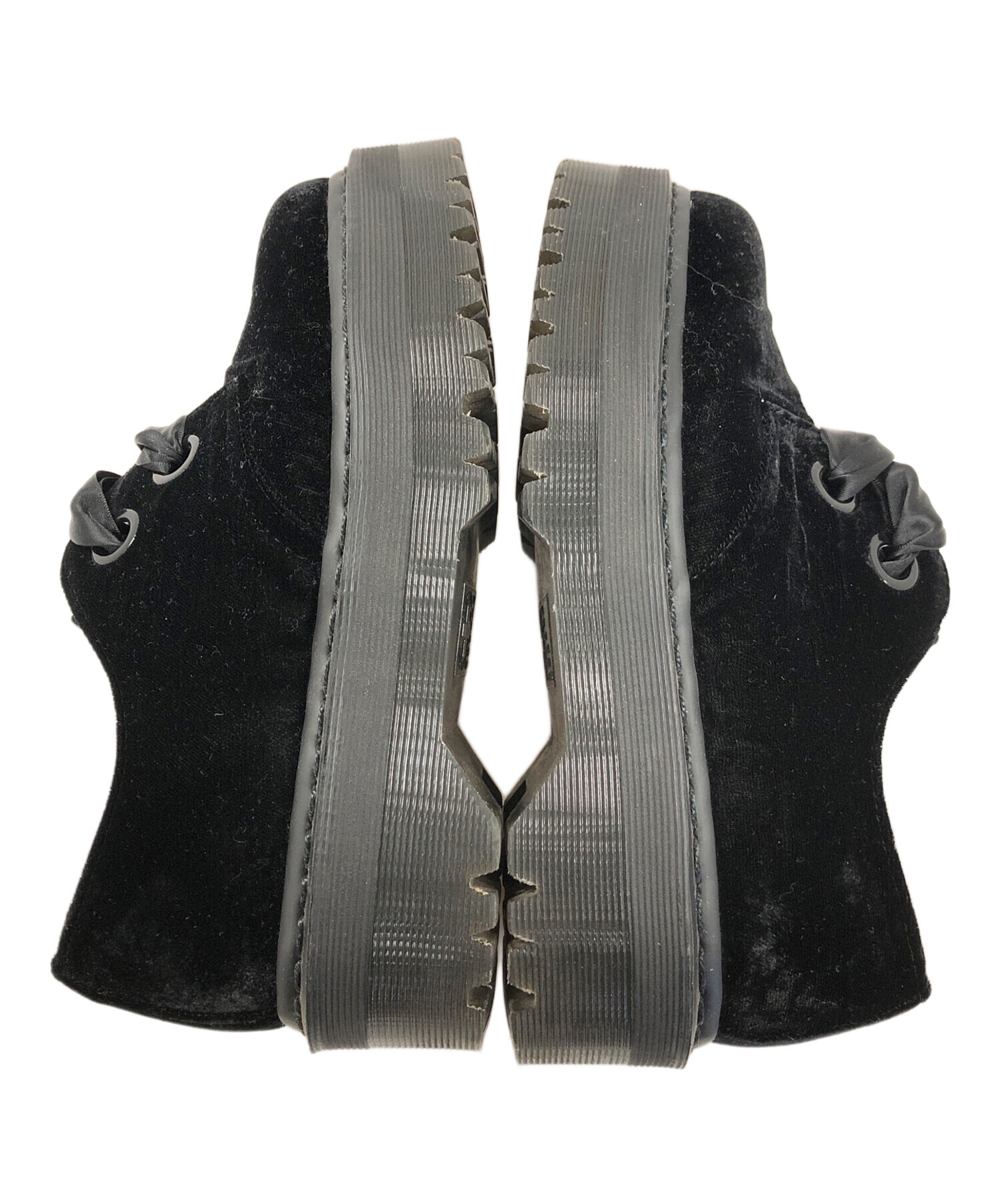 美品 Dr.Marten ドクターマーチン ベロア 厚底 ブラック UK4 中古・古着通販】Dr.Martens (ドクターマーチン) 厚底ベロアシューズ