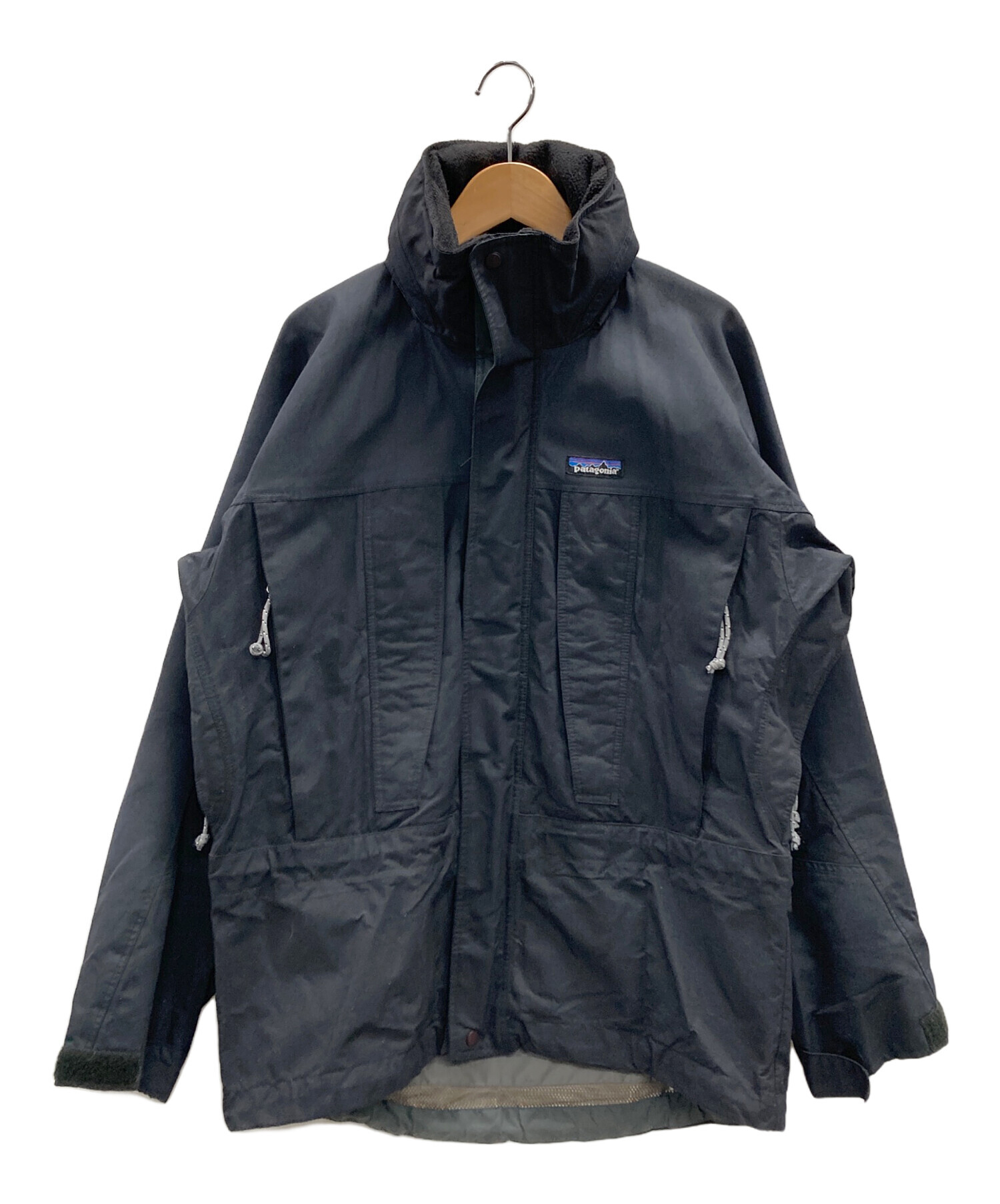 中古・古着通販】Patagonia (パタゴニア) マウンテンパーカー ブラック 