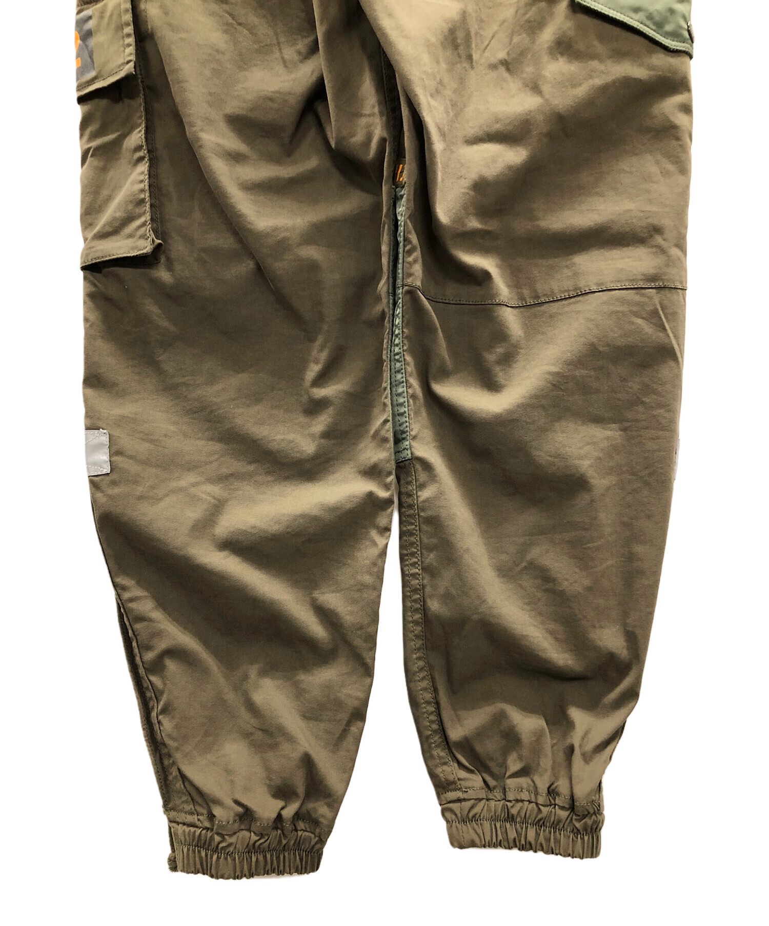 【希少モデルLサイズ】AVIREX コンビネーションヘリパンツ カーゴパンツ 黒 AVIREX ヘリパンツ ミリタリー カーゴパンツ 黒 L コンビネーション