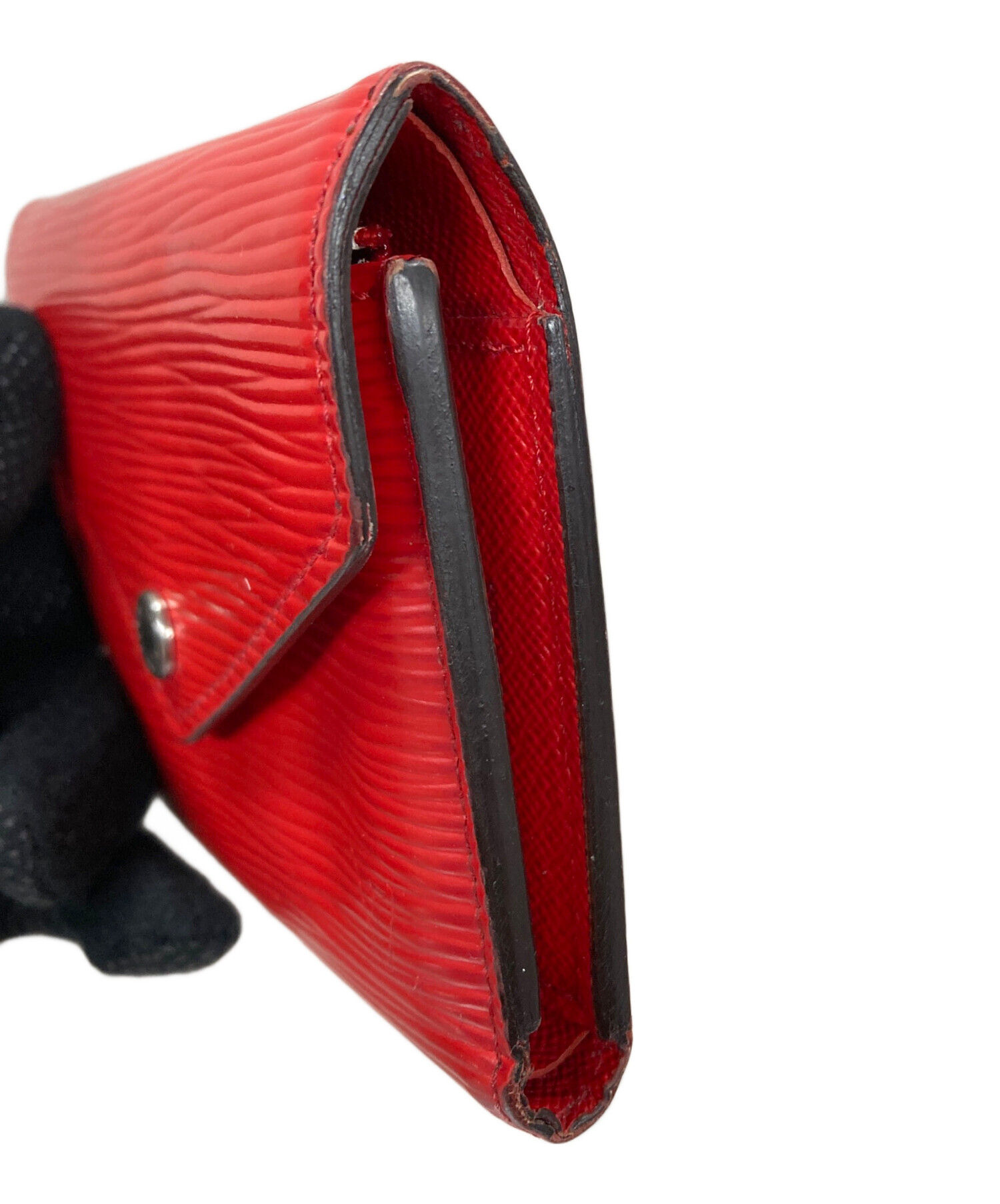 LOUIS VUITTON エピレザー 三つ折り財布 Louis Vuitton エピレザー 三つ折り財布 ブラック LOUIS VUITTON 三